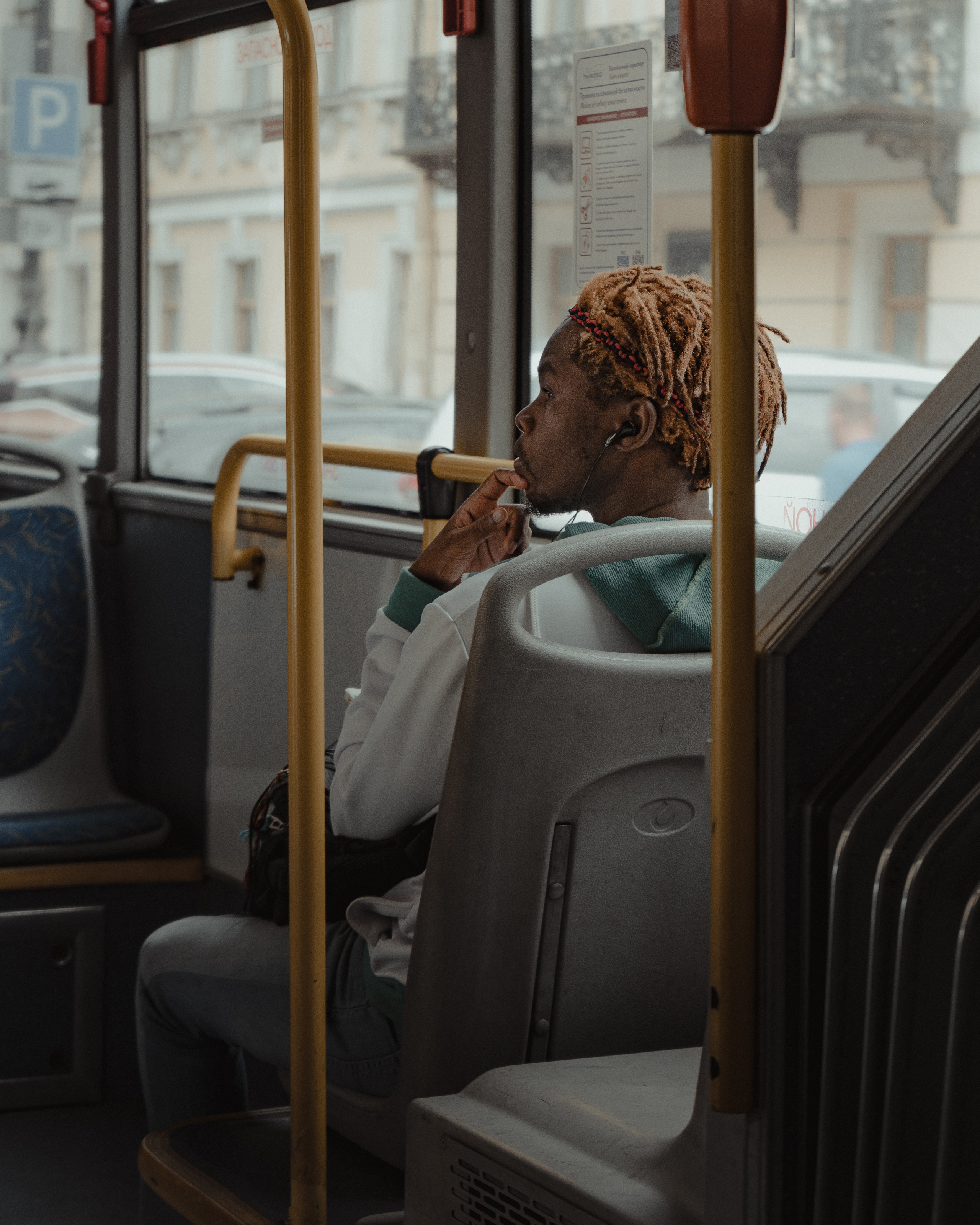 STREET. NOIZOMAX Художественный фотограф в Дубай