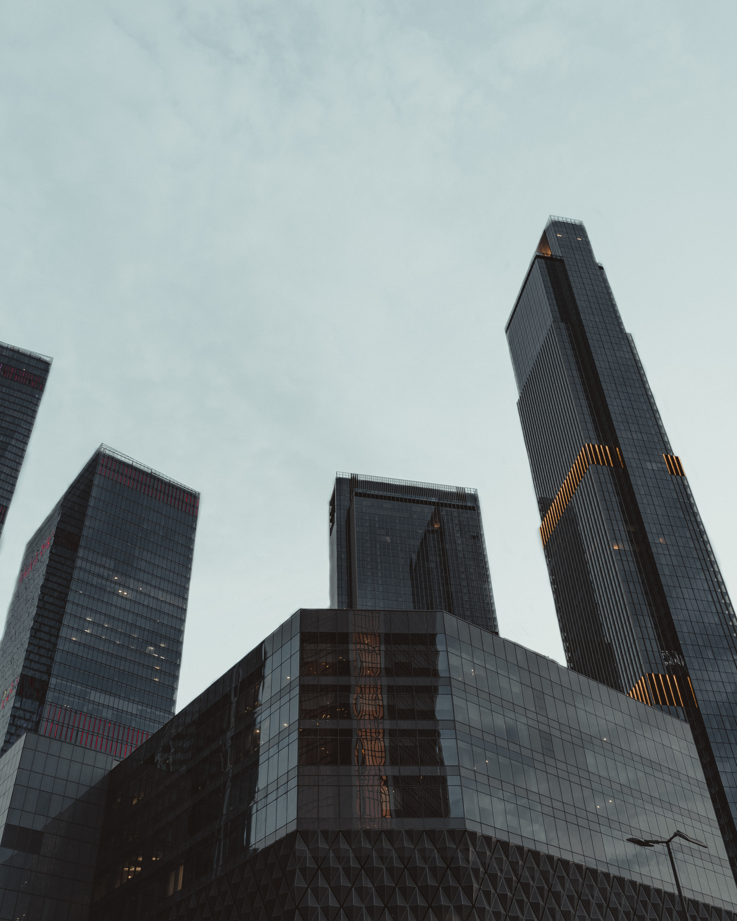 Портфолио. NOIZOMAX Художественный фотограф в Дубай