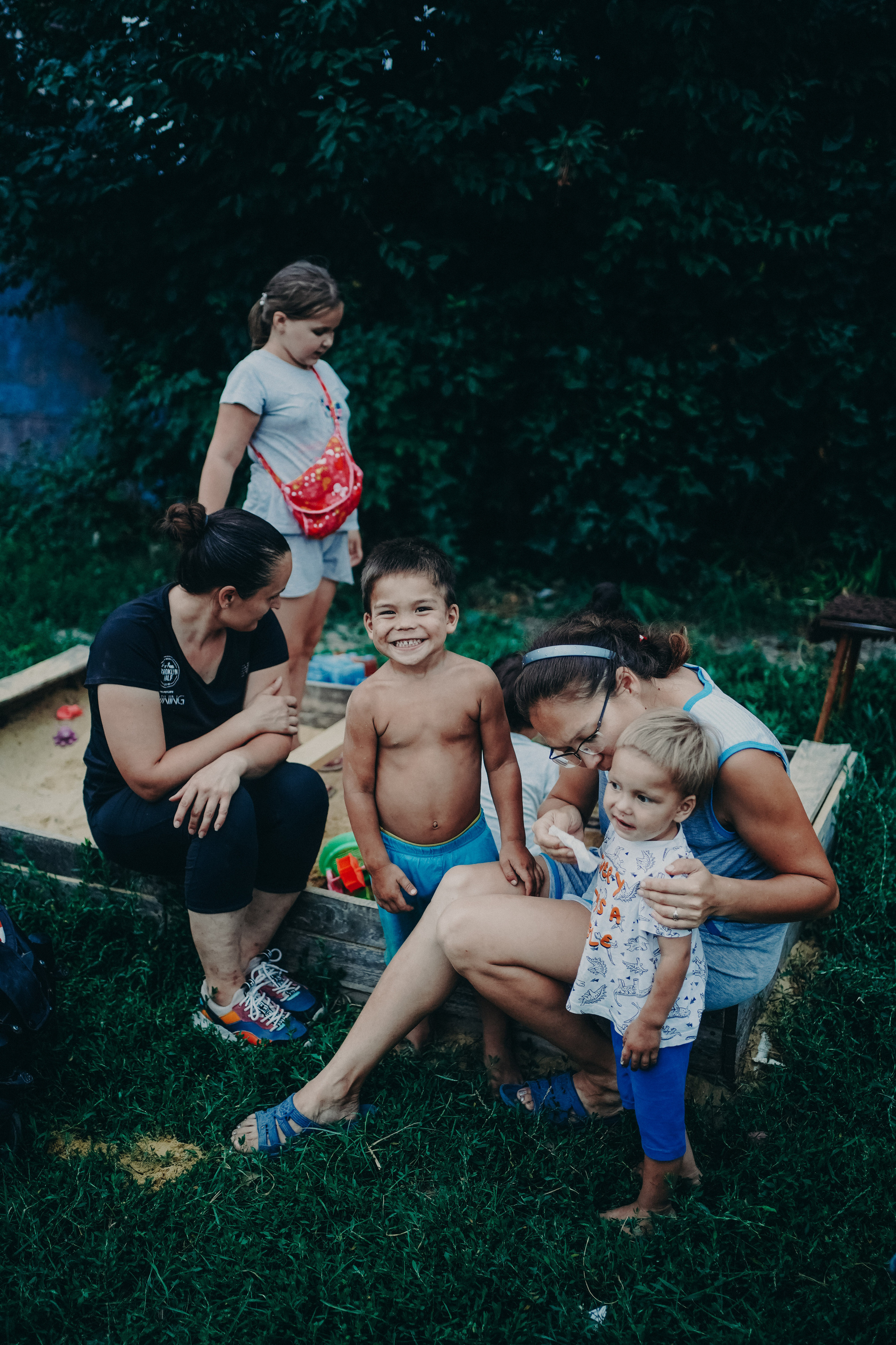 Есенькины друганы. Ася Краснова