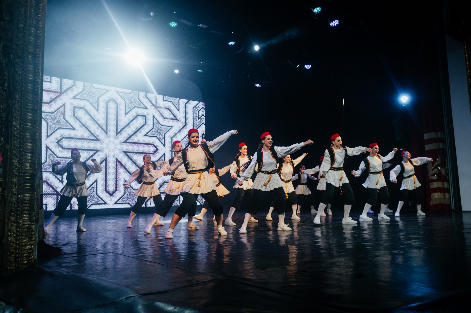 Todes. Студия танца Аллы Духовой. Сайт фотографа Данилы Пащенко