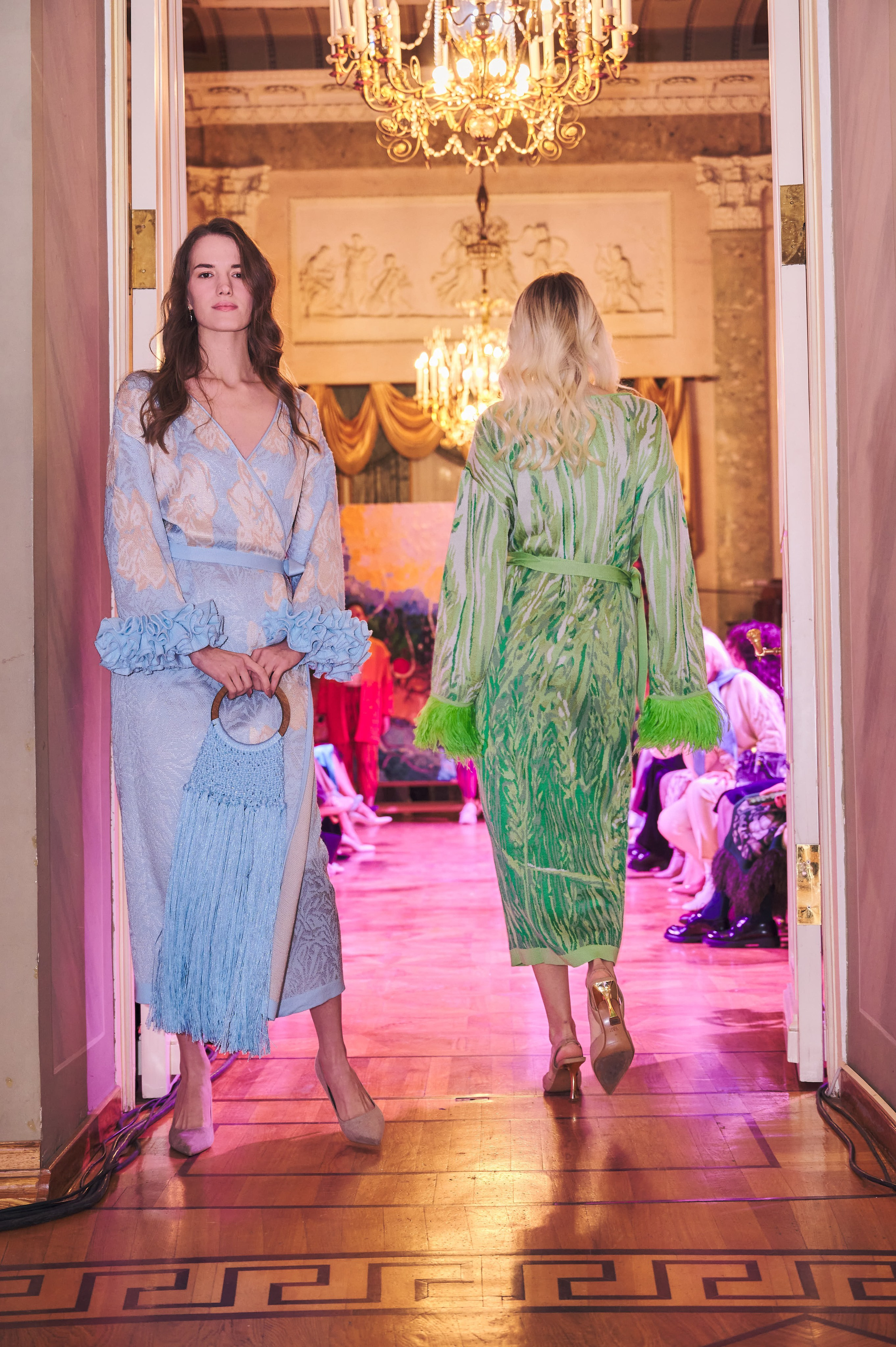 21.09.22 Люблино — Показ коллекции платьев. Никита Хохловский фото и видео продакшн