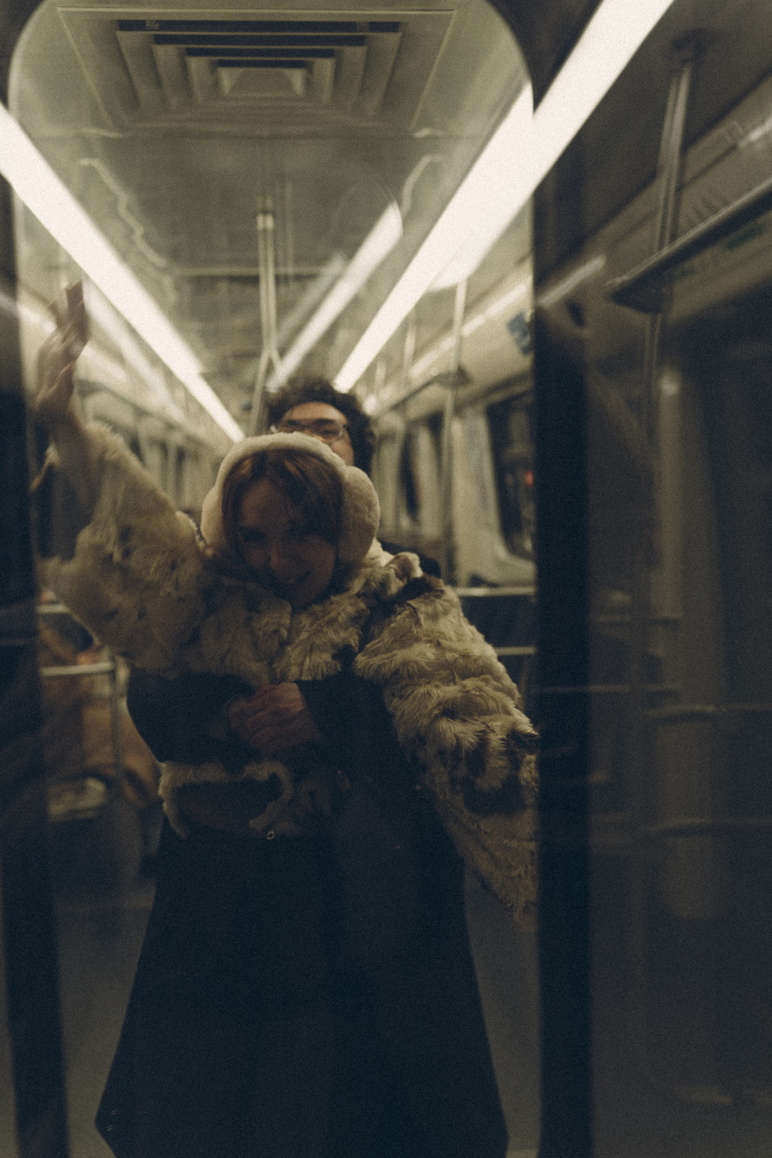 НОВОГОДНЯЯ ФОТОСЕСИИЯ ПАРЫ В МЕТРО ЛЮБОВЬ. Профессиональный фотограф, Санкт-Петербург — Виктория Богомолова