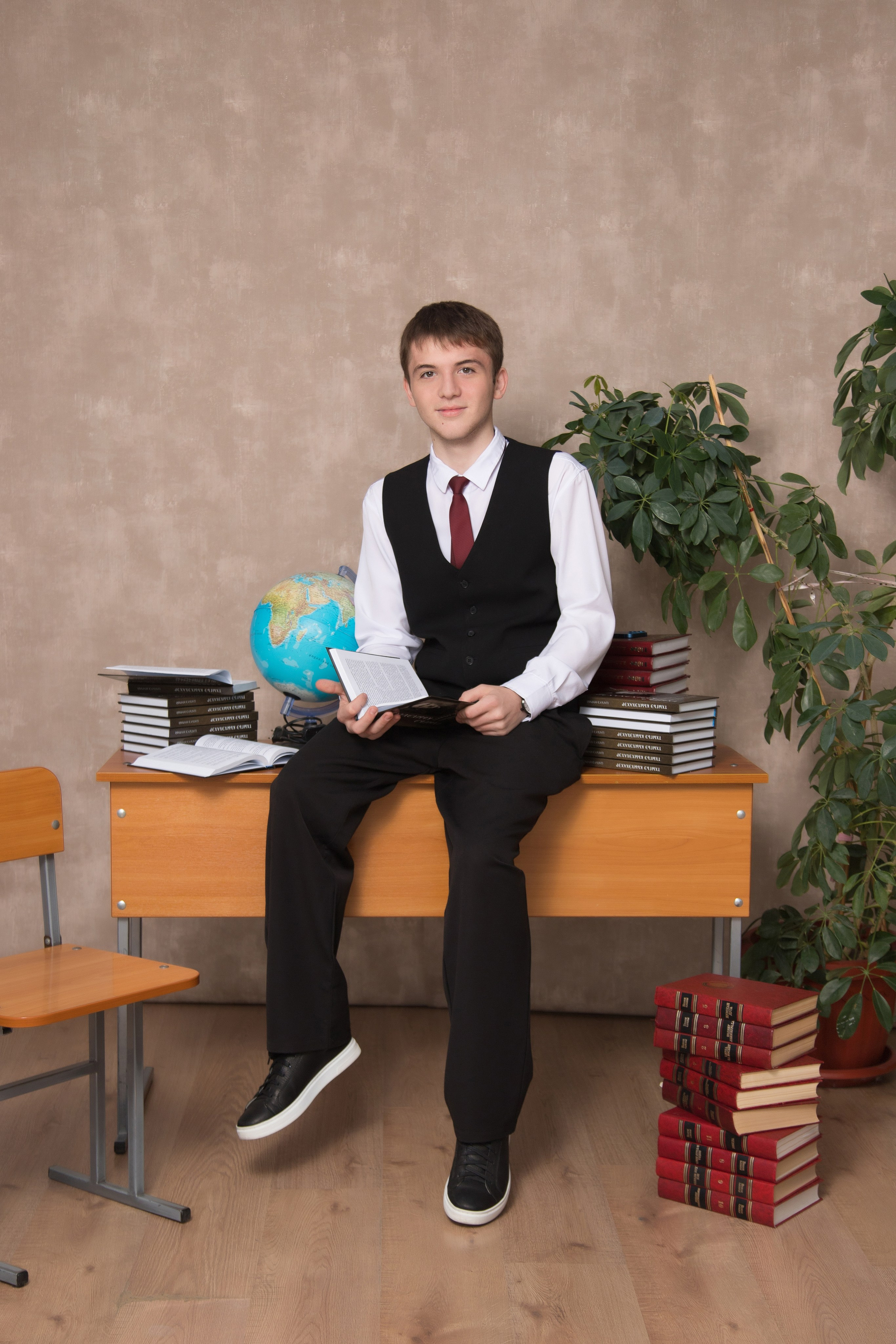 9  и 11 классы. Школьный фотограф в г. Нальчик Галимат Абитова