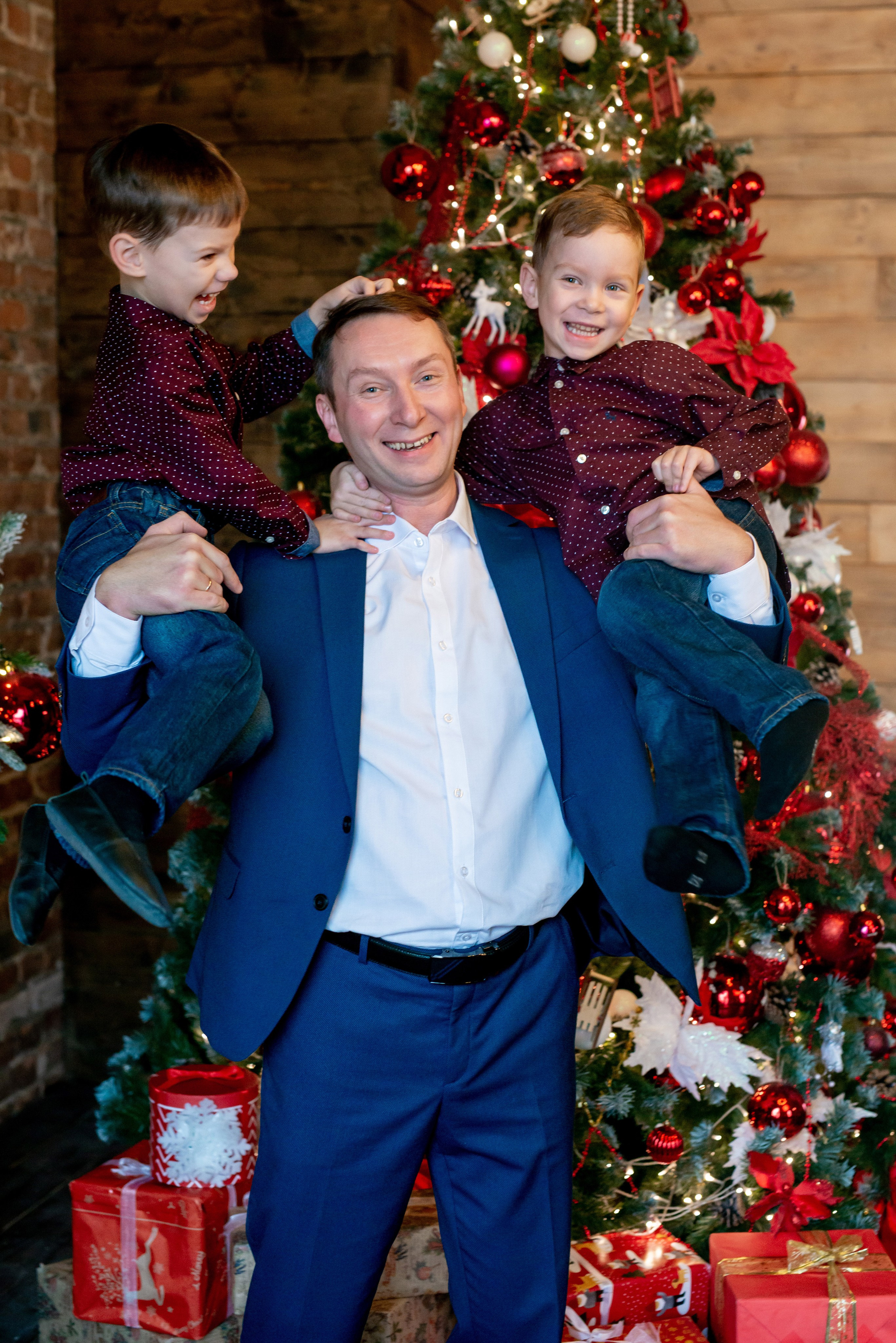 Новогодняя классика. Портретный, семейный и свадебный фотограф в Санкт-Петербурге и в Пушкине Ширяев Денис