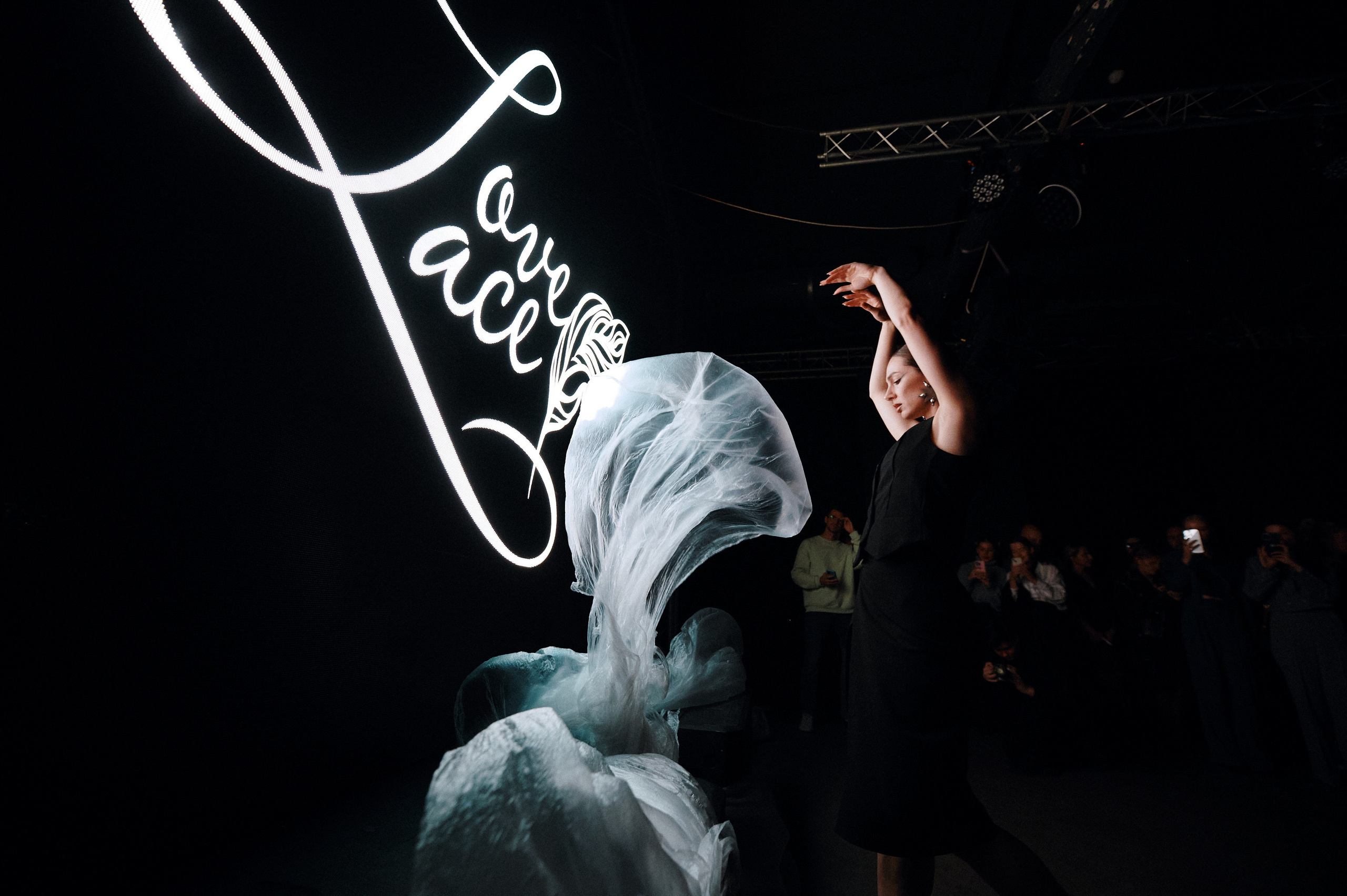 LOVELACE. Репортажной фотограф Ариан