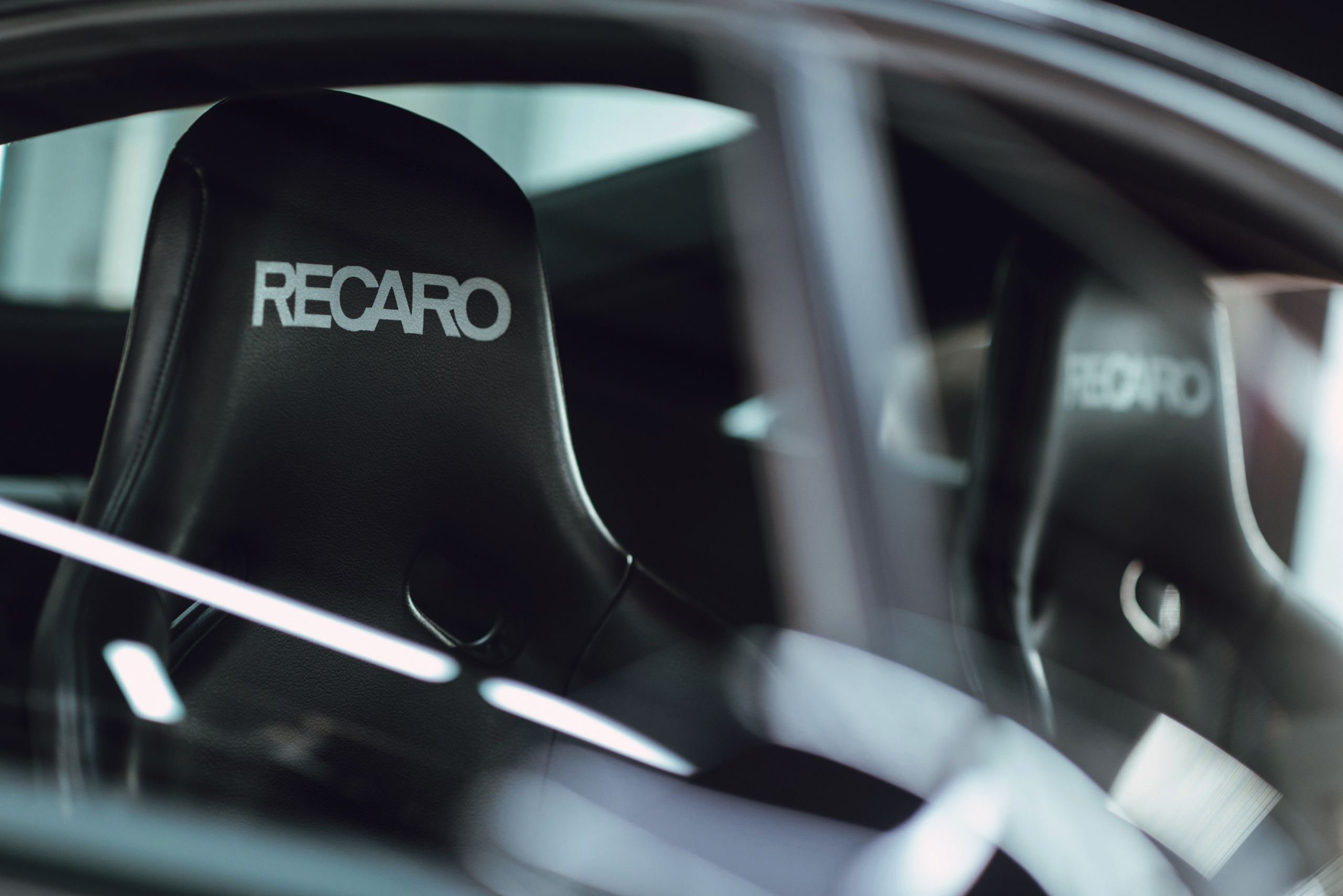 Audi TT 8N. DeLorein