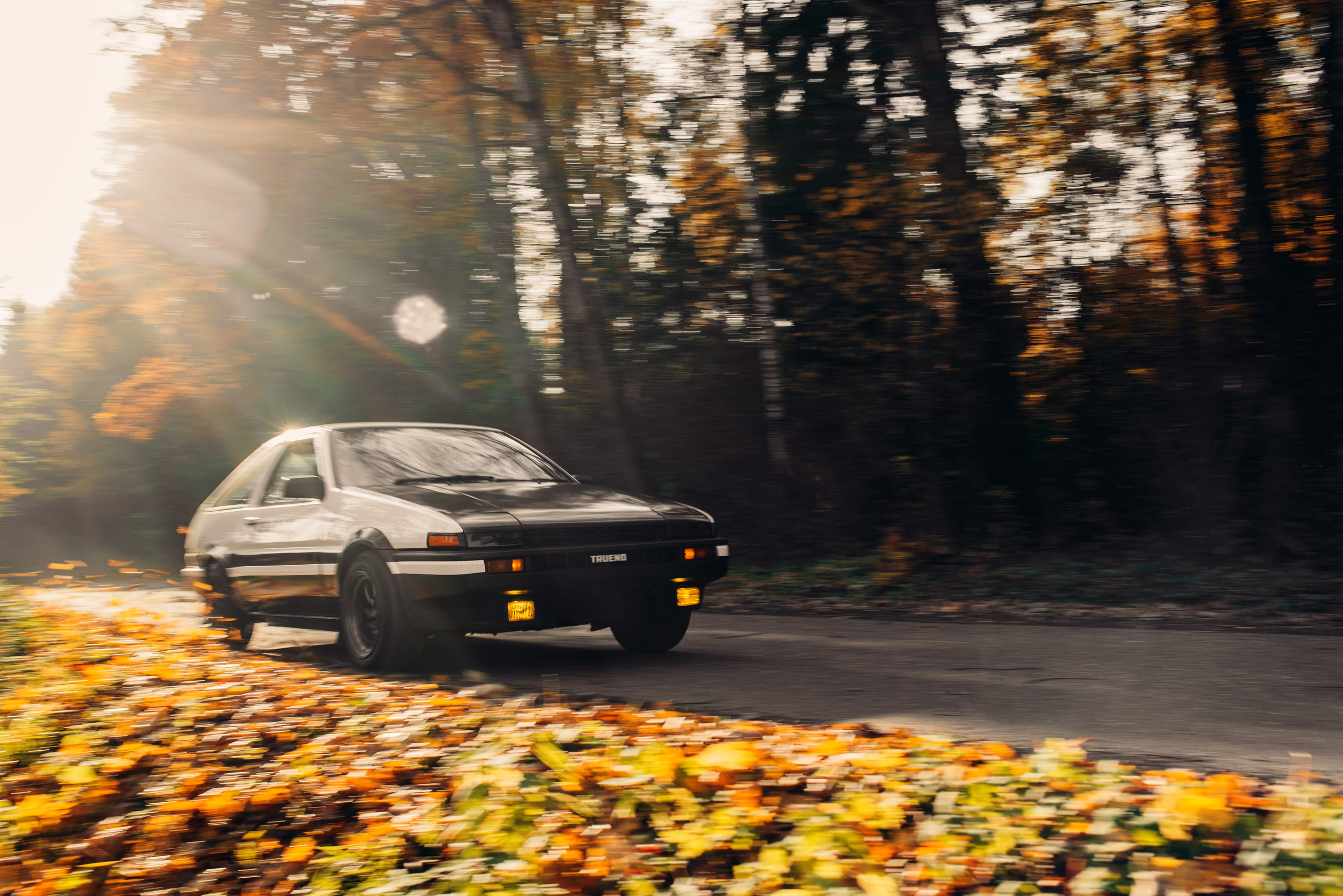 Toyota AE86 dxtakk. DeLorein