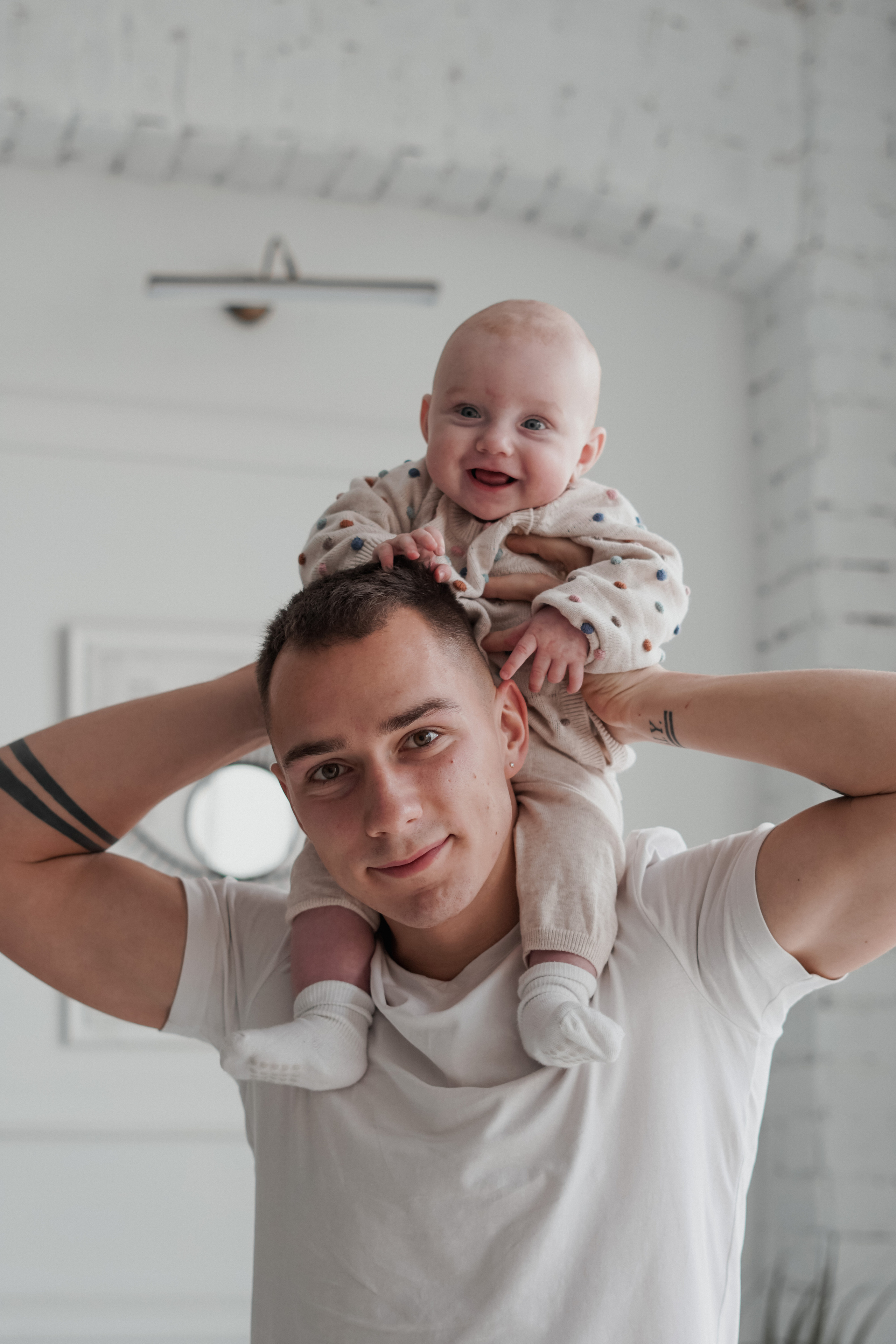 Mary, Alex, Nika. Professional Wedding Photographer Geneva & Romande Switzerland | Tanya Creator