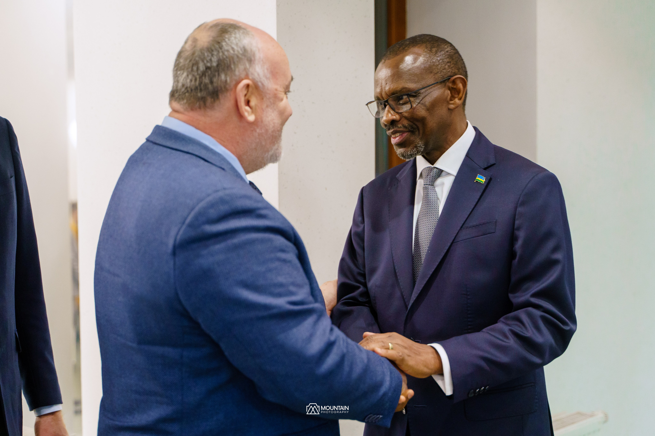 Rwanda 60 years celebratin of diplomatic relation with Russia. Я занимаюсь событийной, свадебной, товарной, студийной… фотографией