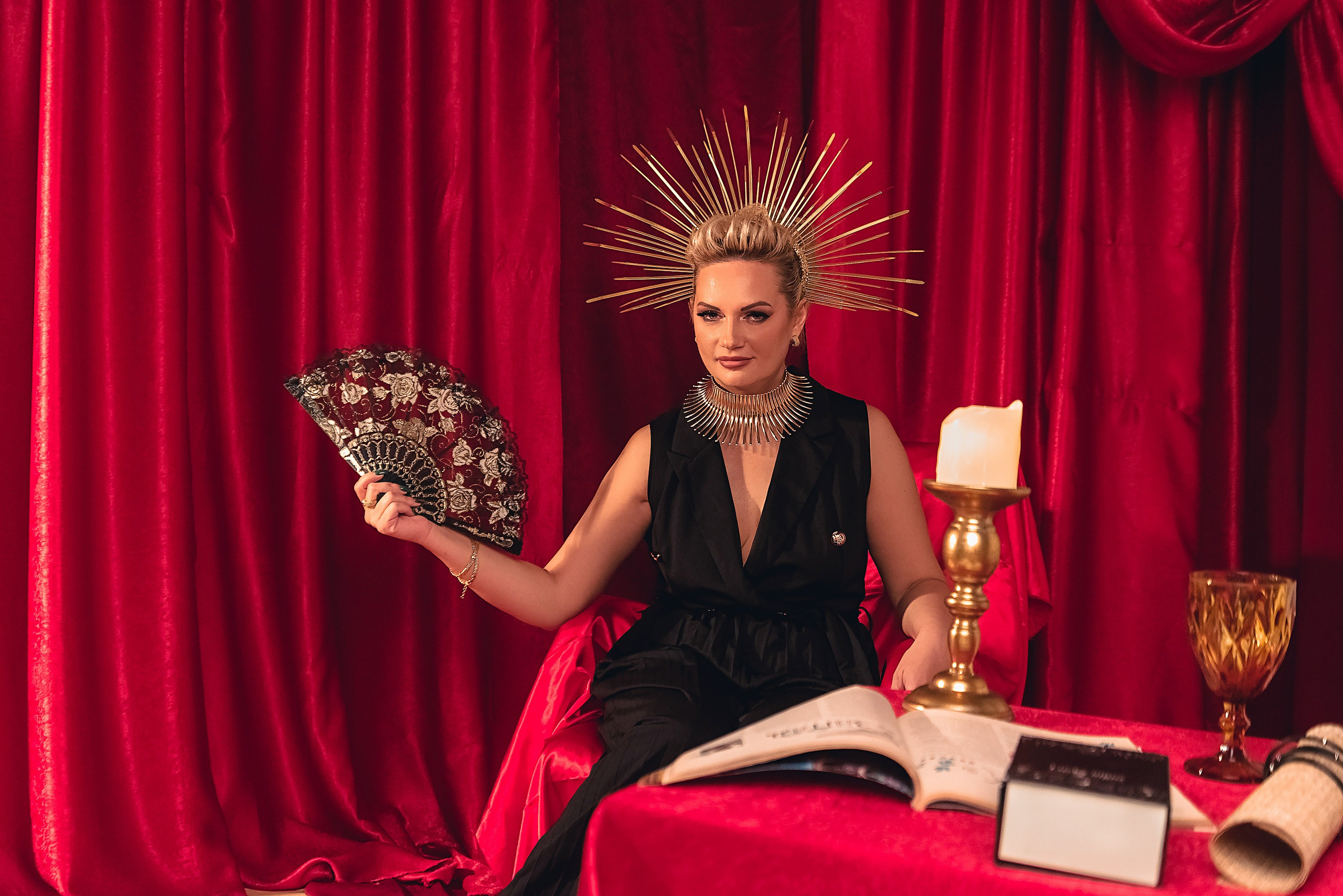 ЛЕДИ GАдалка. Фотограф Тула творческие фотосессии недорого Ольга Ромашина