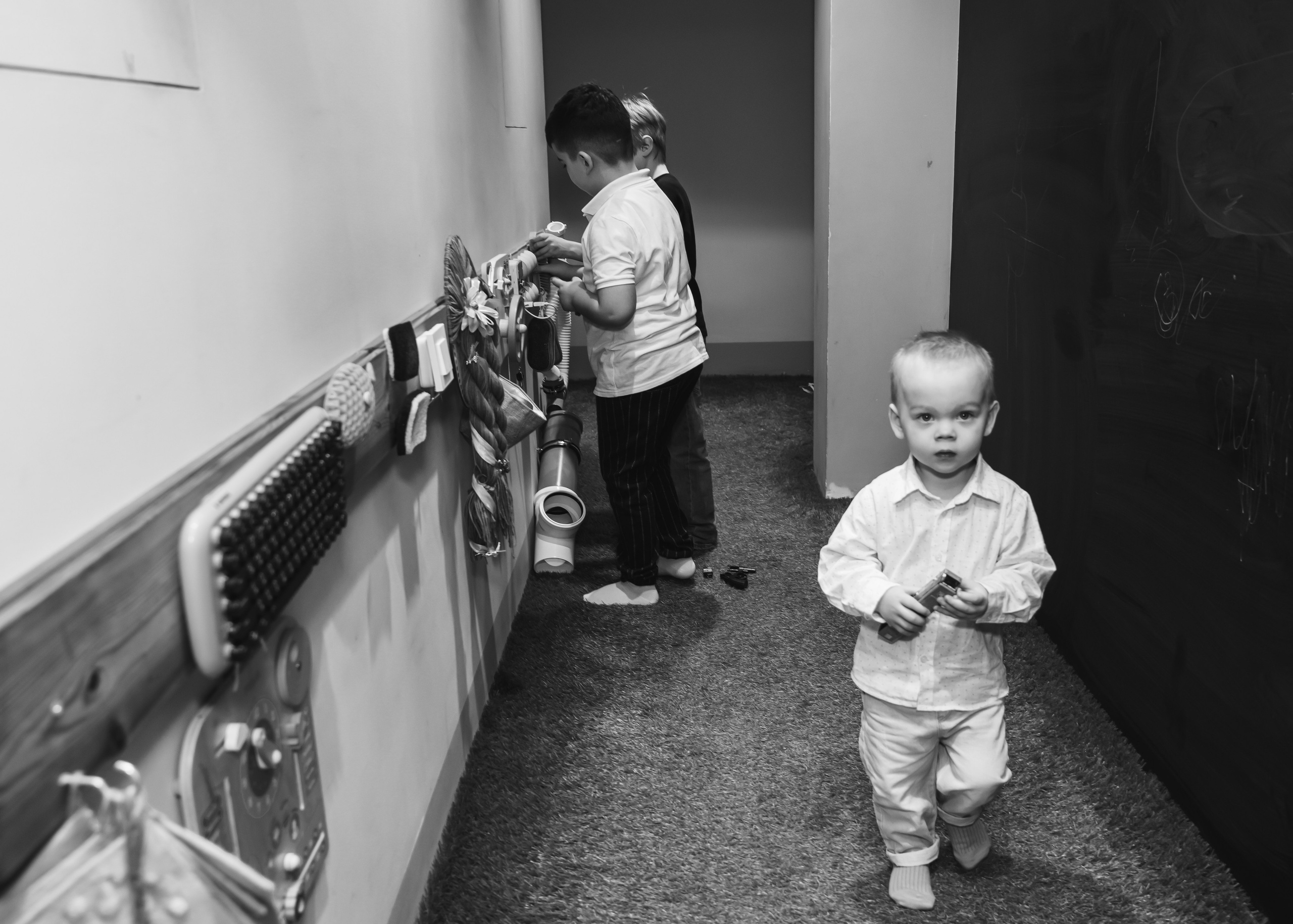 Карамелька в гостях у Романа. Крамер Юлиана детский и семейный фотограф