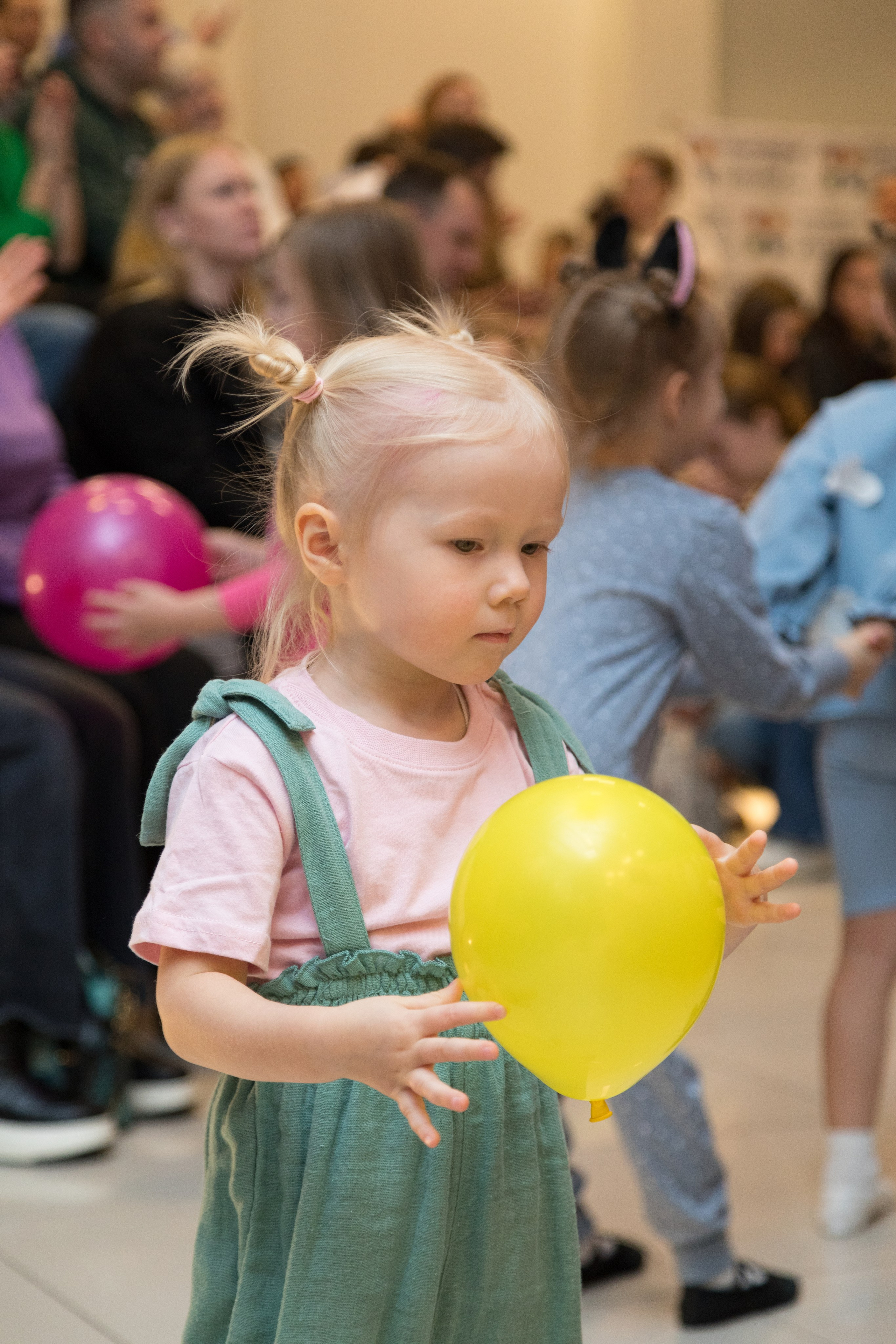 Отчетный концерт танцевального коллектива «ПЕТЕРБУРИКИ». Детский и контент фотограф Надя Волкова Санкт-Петербург
