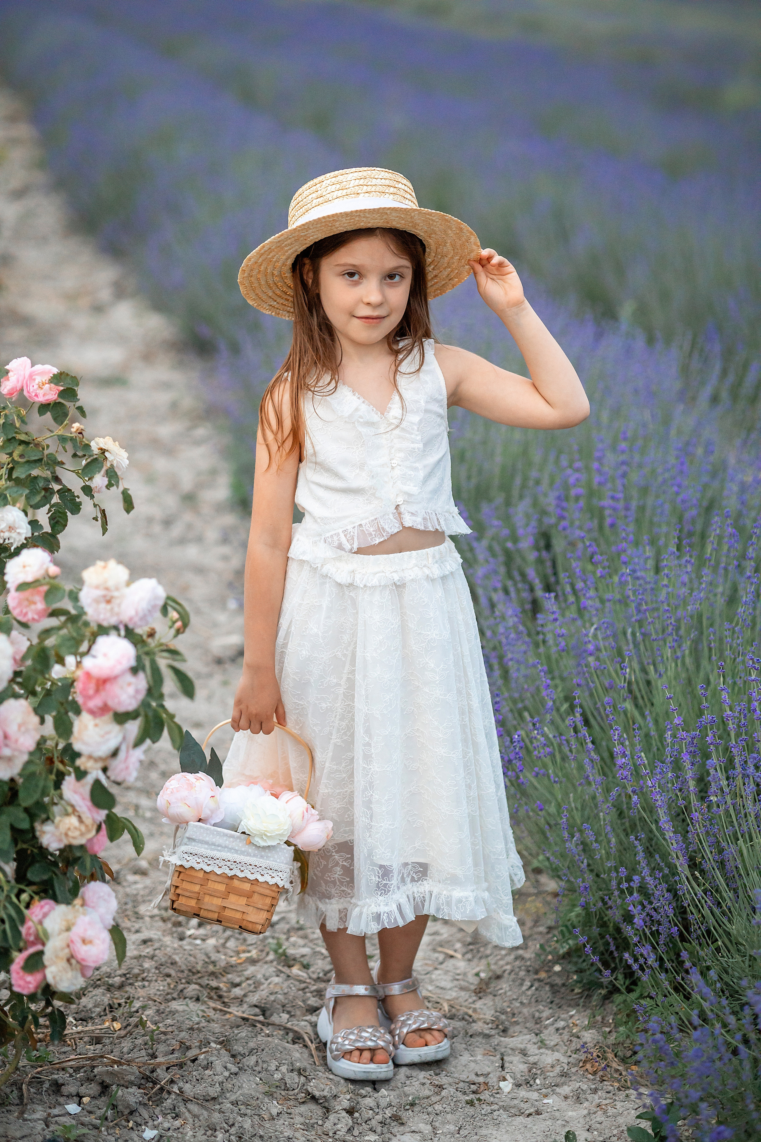 Яркая фотосессия в лаванде. Художественный фотограф Анапа Александра Долбикова