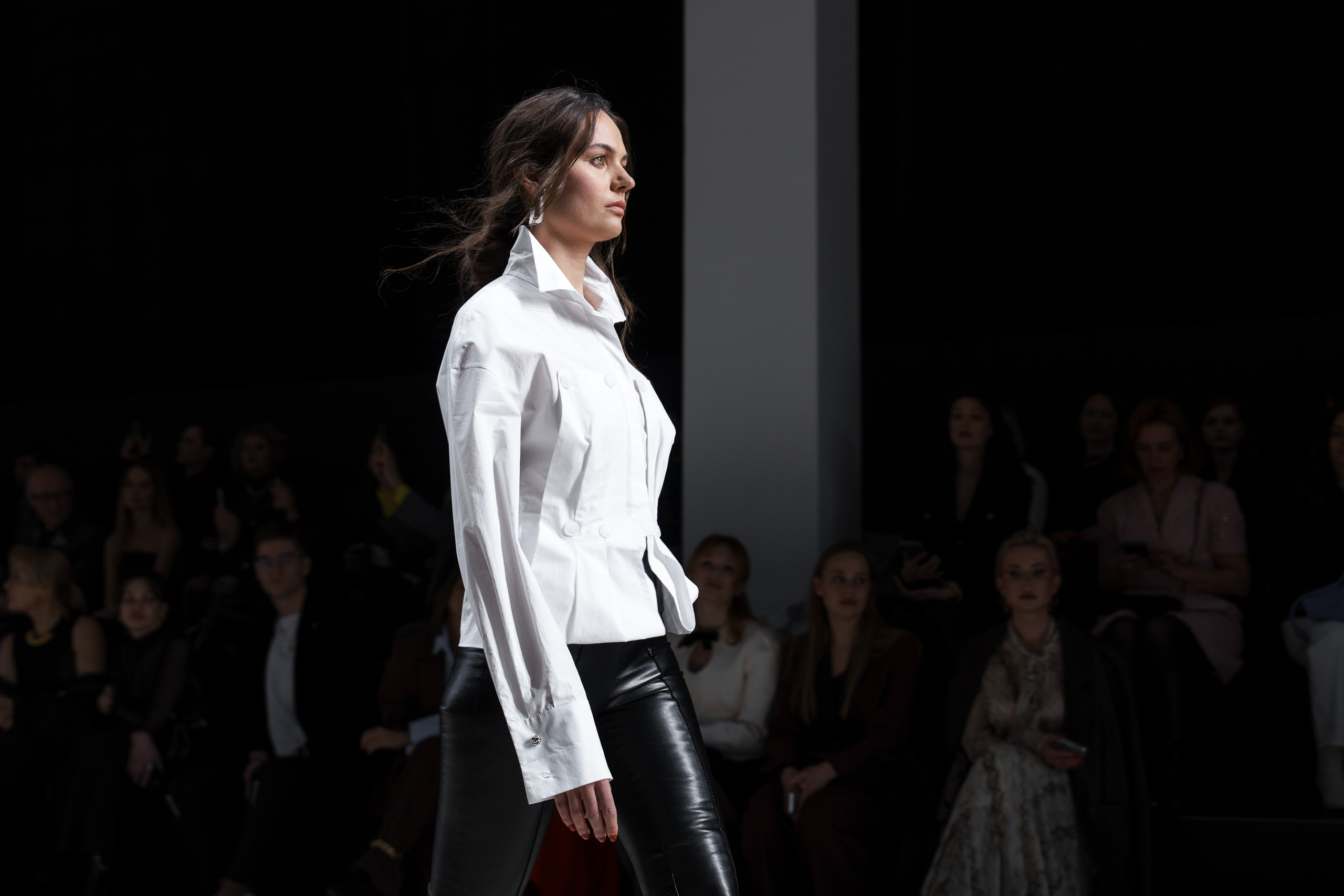 Moscow Fashion Week 2025 весна. Фотограф Николай Прокофьев модельные тесты в Москве