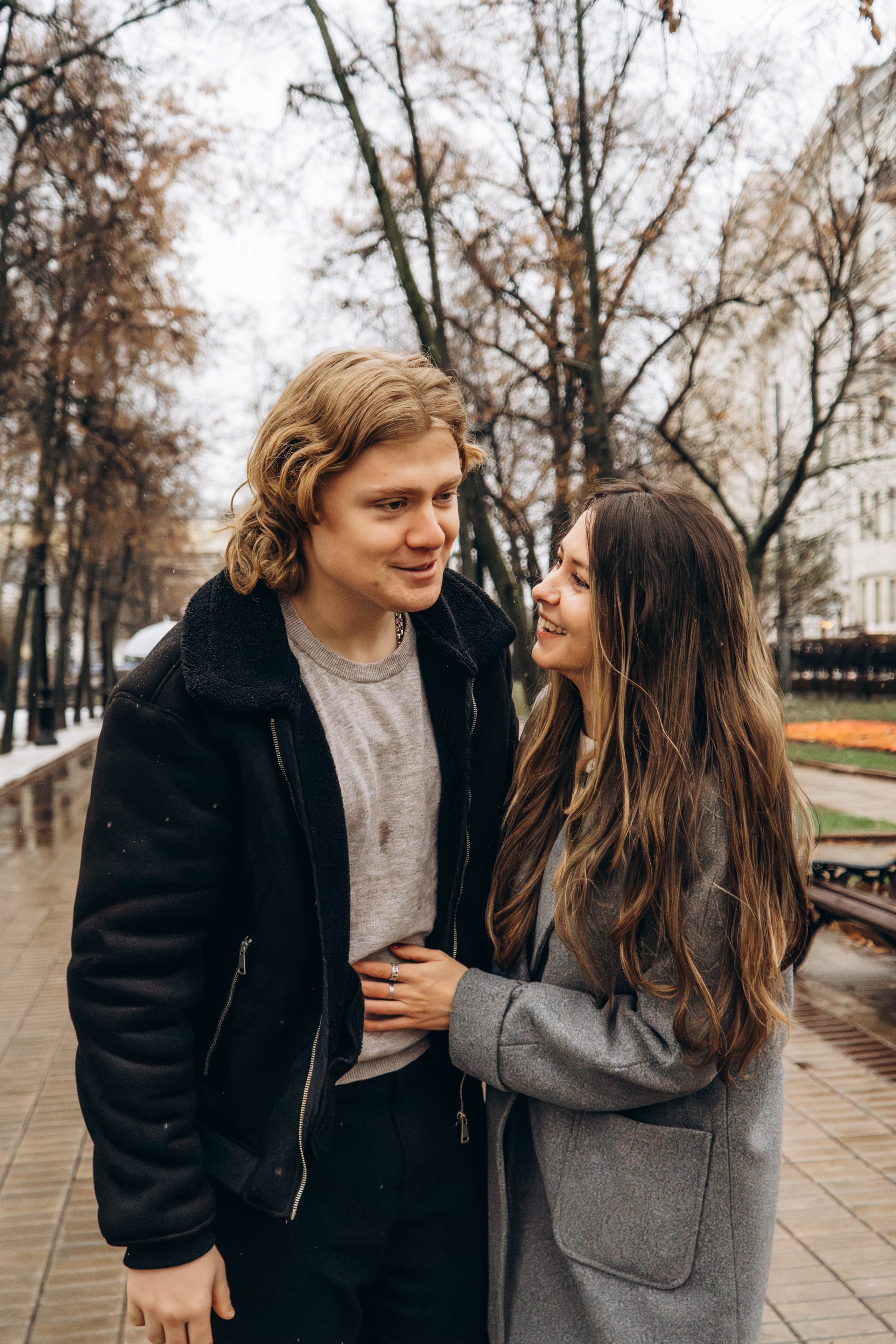 Саша и Максим. Чистые пруды. Фотограф Москва Валерия Веденина