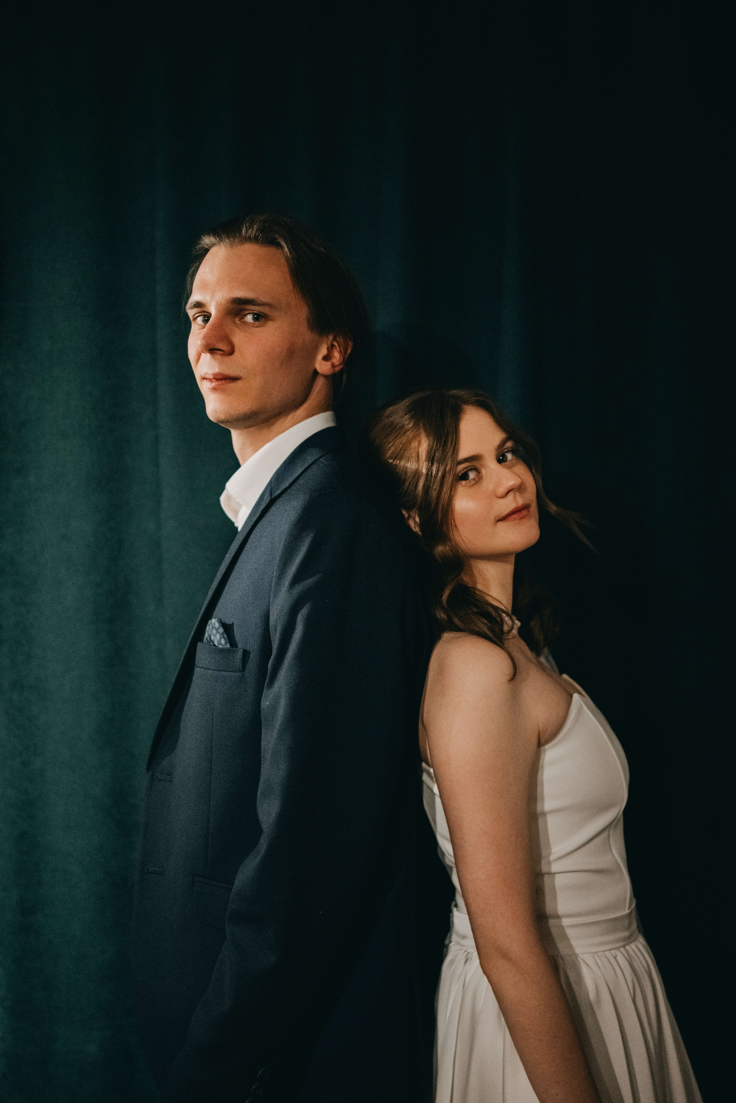 Годовщина свадьбы в кафе. Портретный и свадебный фотограф в Тбилиси • xeniqo