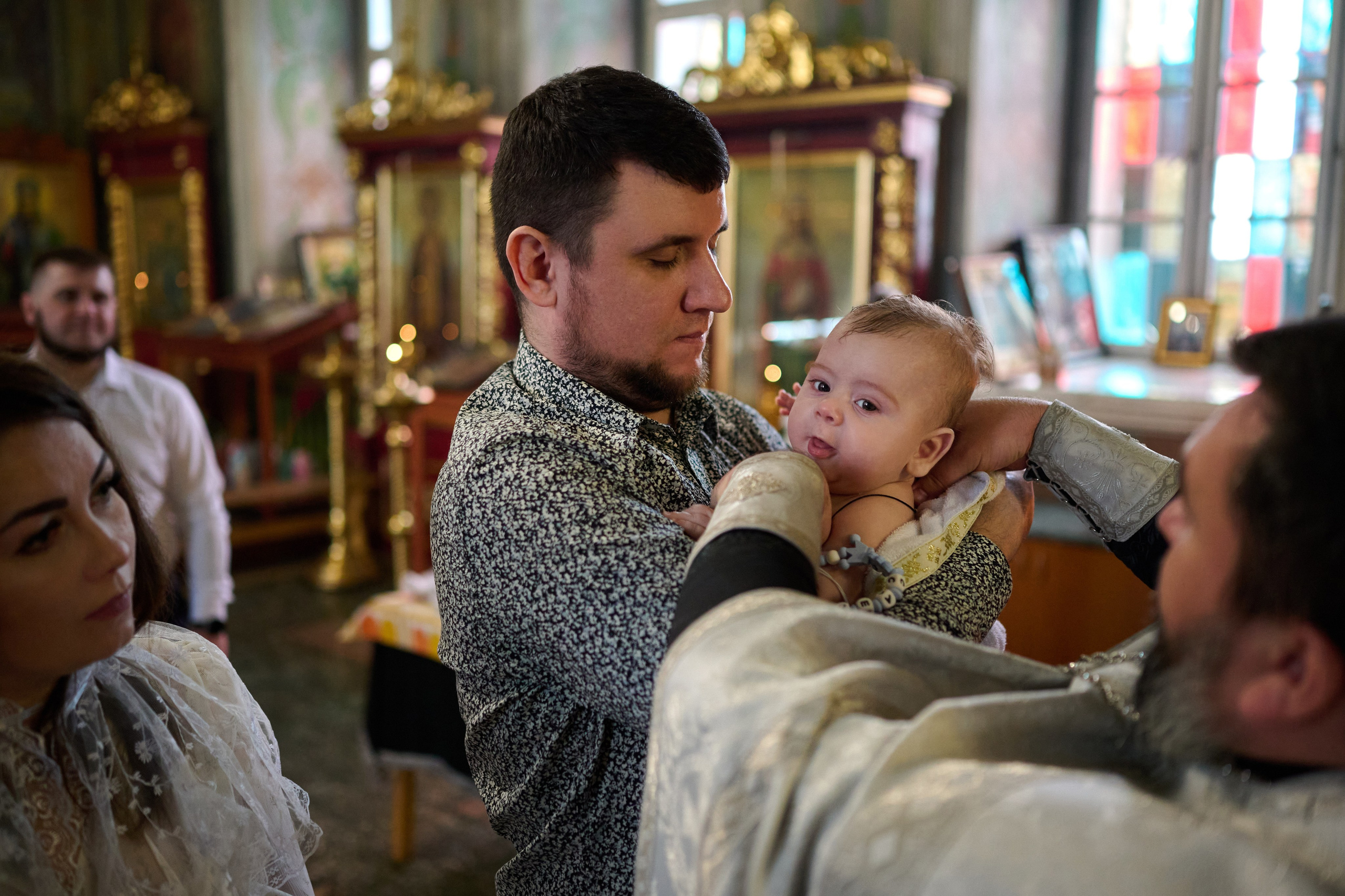Фотосъемка крещения Саши. Профессиональный фотограф Старый Оскол, Губкин — свадьба, венчание, крещение, юбилей и день рождения