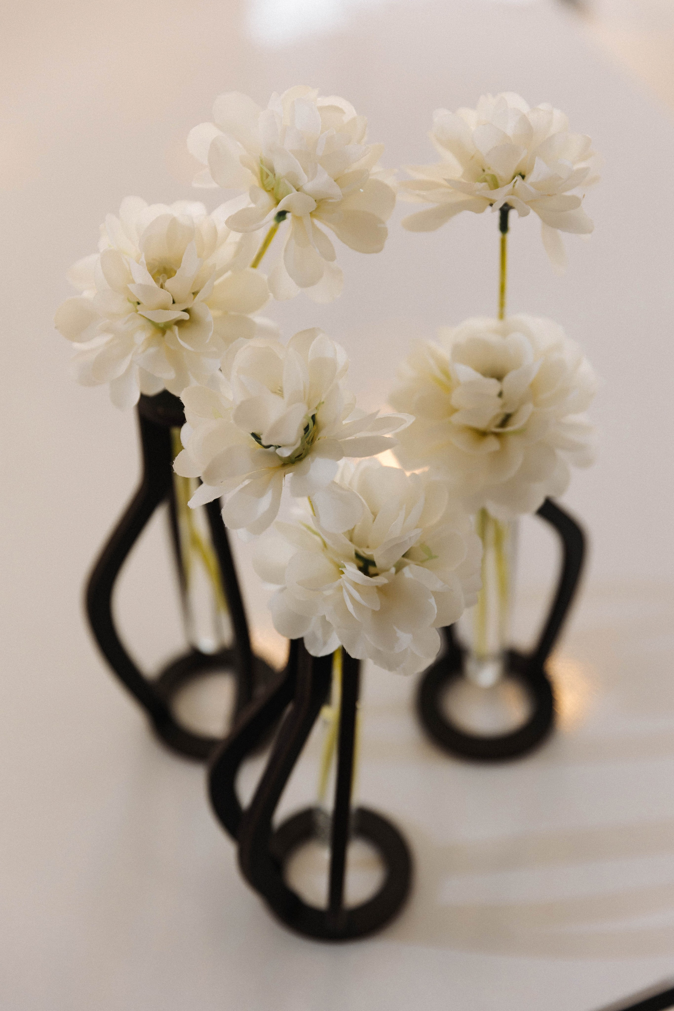 Самое сильное чувство. Э Т О М Ы