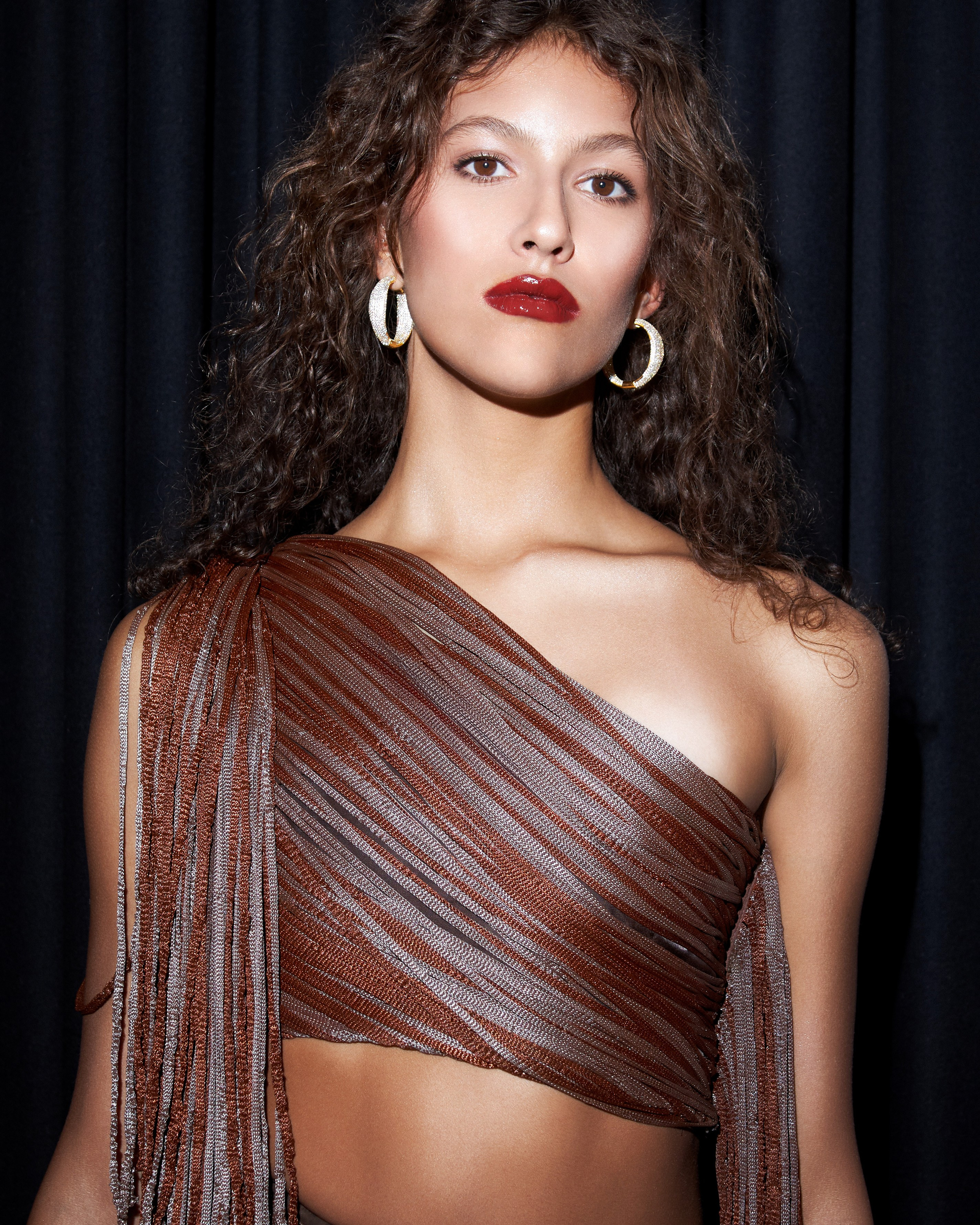 ST. PETERSBURG FASHION WEEK'2025. VERONIKA TIKHOMIROVA | PHOTOGRAPHER