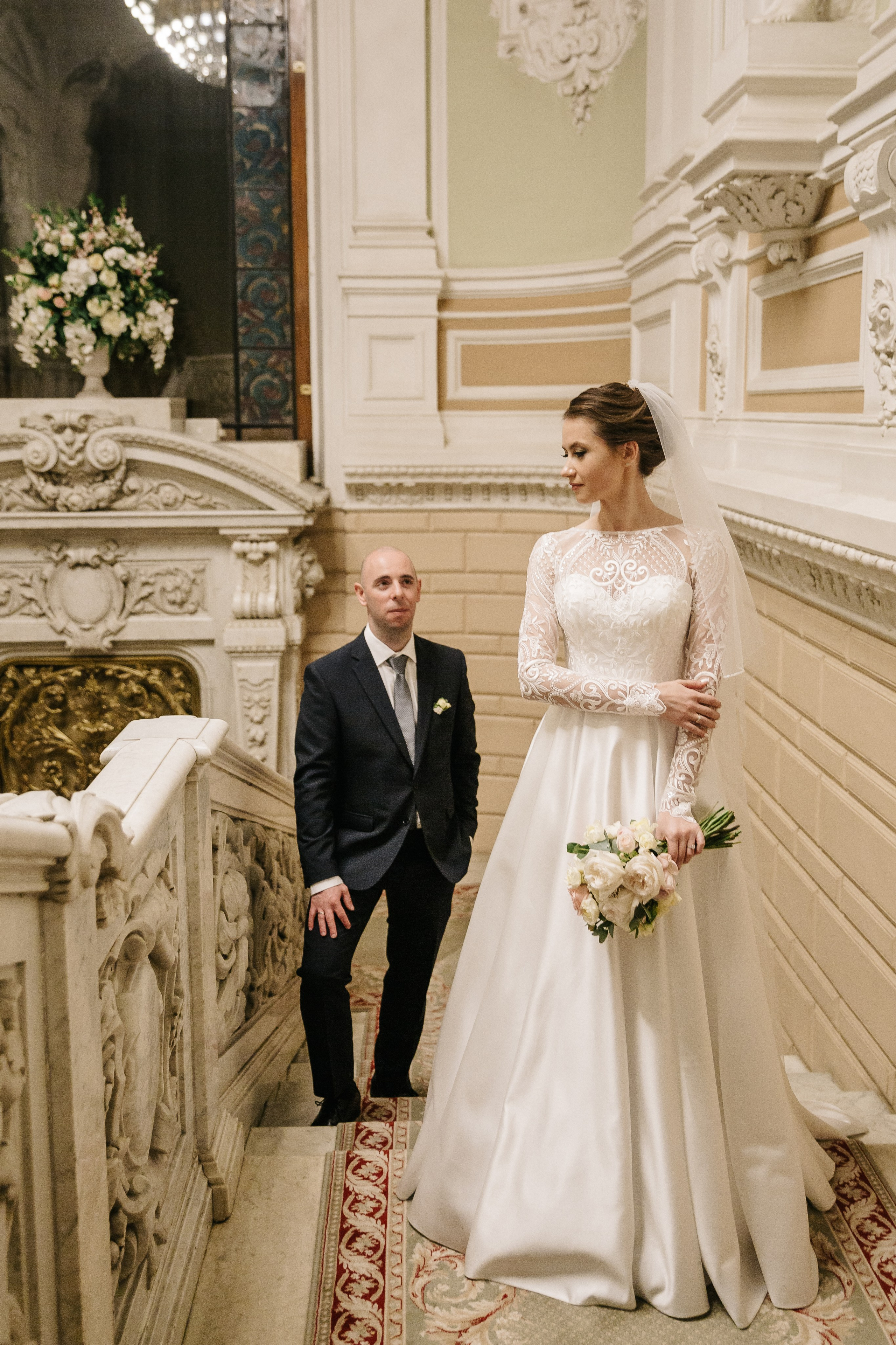 ОКТЯБРЬ | Дворец № 1 Талион, Особняк военного министра. Свадебный фотограф в Санкт-Петербурге Полина Корзухина