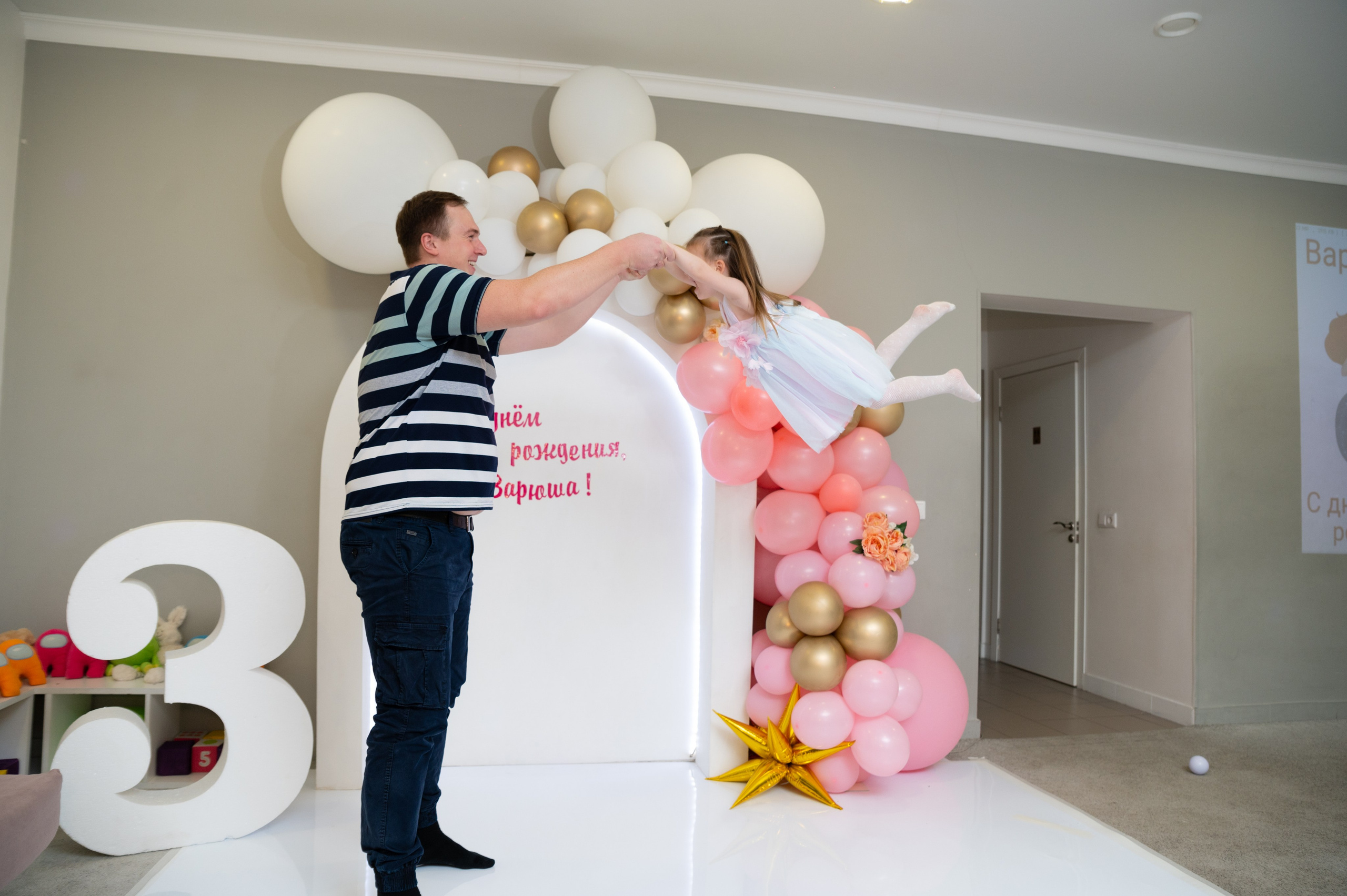 Детские праздники, дни рождения. Я Ольга Казанцева, фотографирую снимаю ваши киноистории и печатаю фото и цифровые портреты на холсте