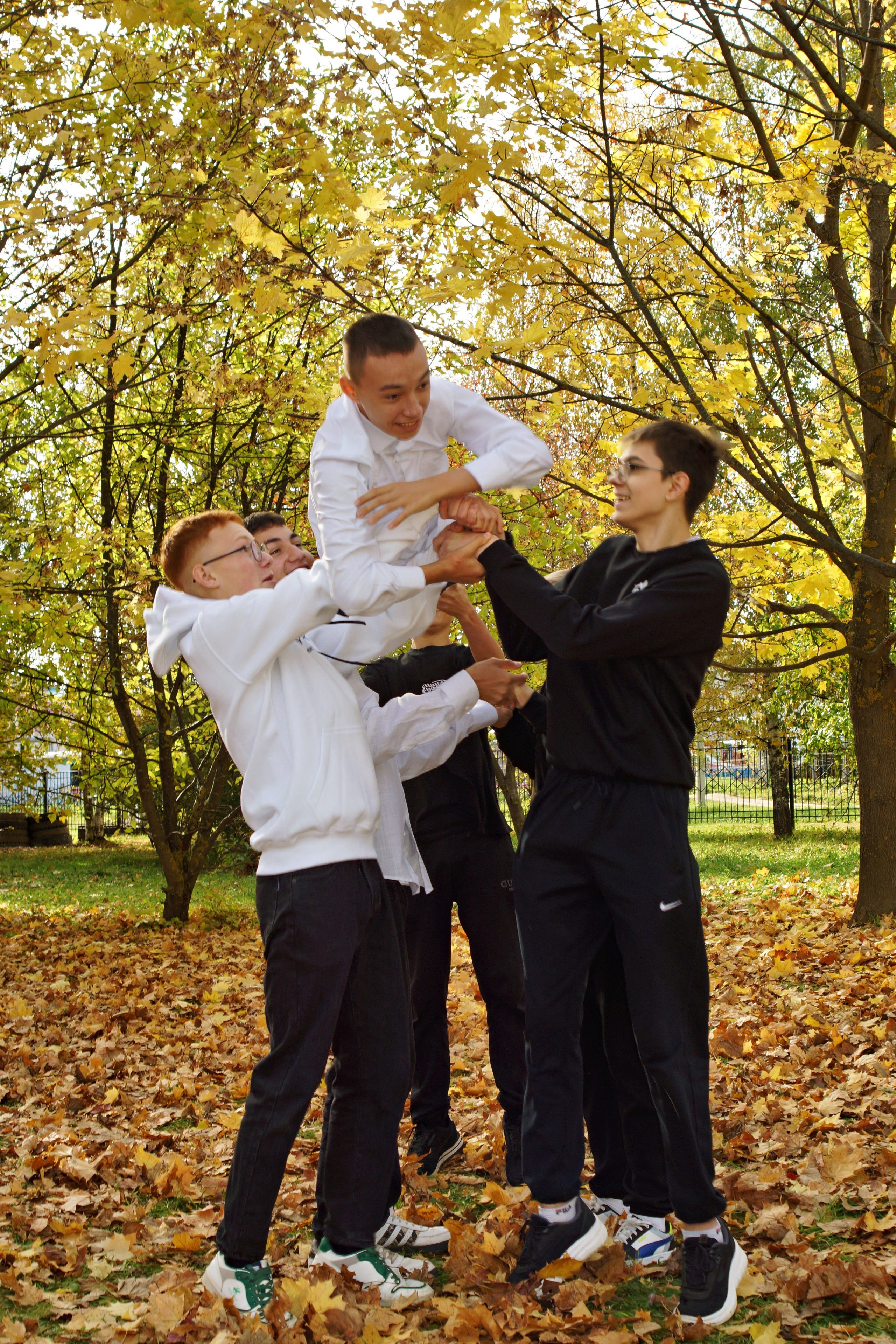 Осенняя фотосессия в школе г. Йошкар-Ола