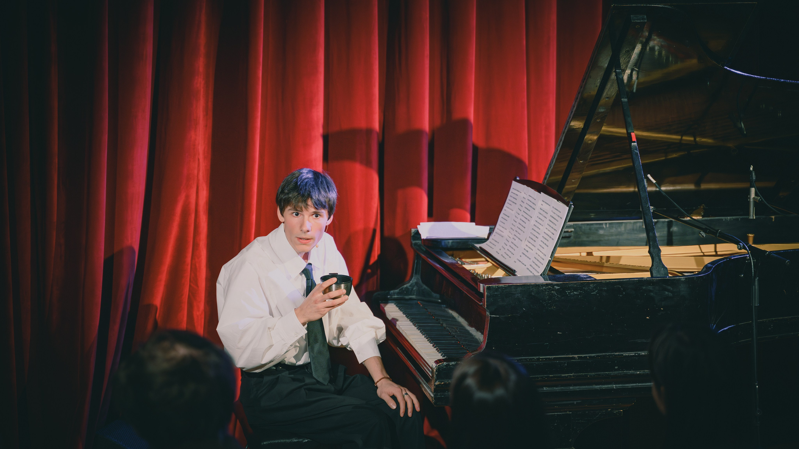 Театр чувства. Посвящение Юрию Бутусову. Театральный фотограф Михаил Макаричев-Энгельс