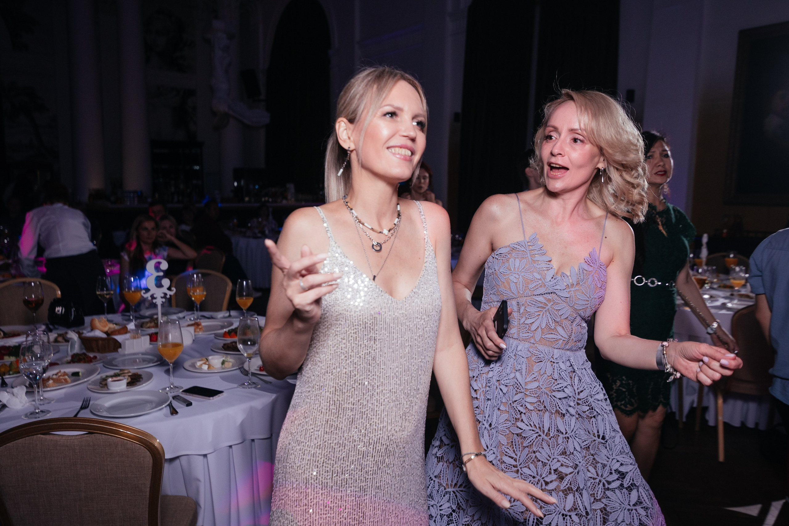 Выпускной 11 класс. Фотограф Крохин Олег