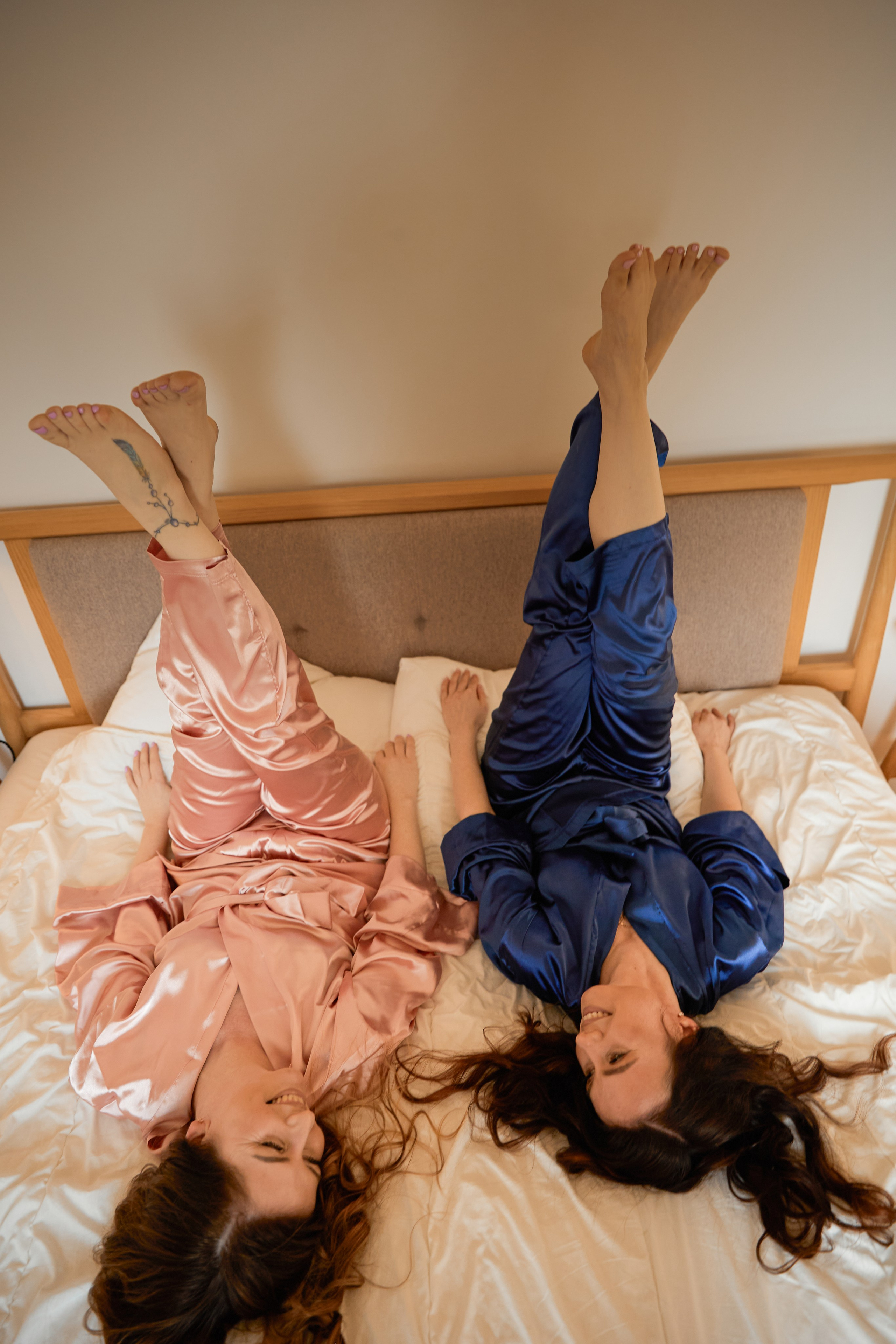 Света и Настя. Фотограф женского портрета, беременности и материнства Харькова Елена