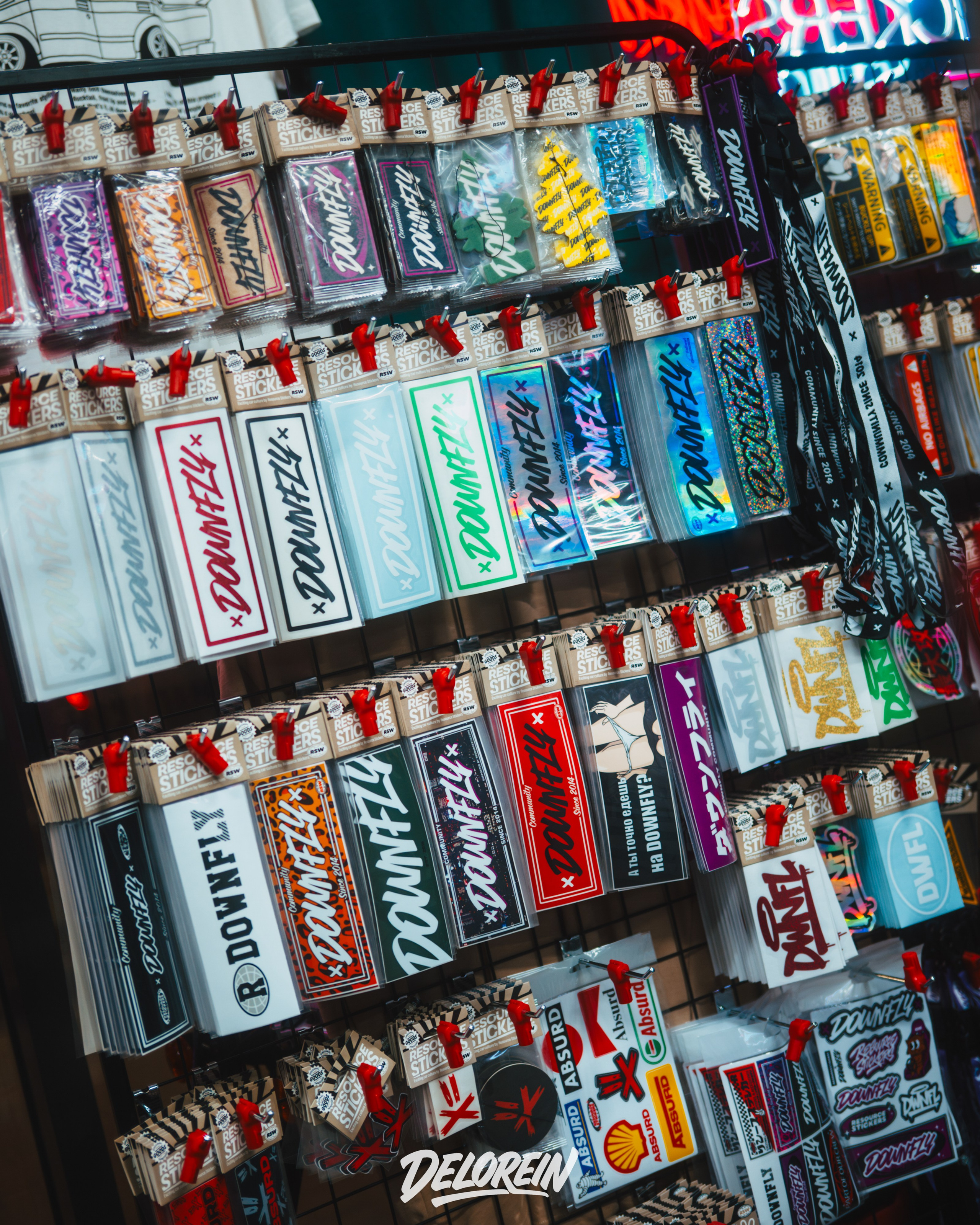 Downfly 25 марта 2026. DeLorein