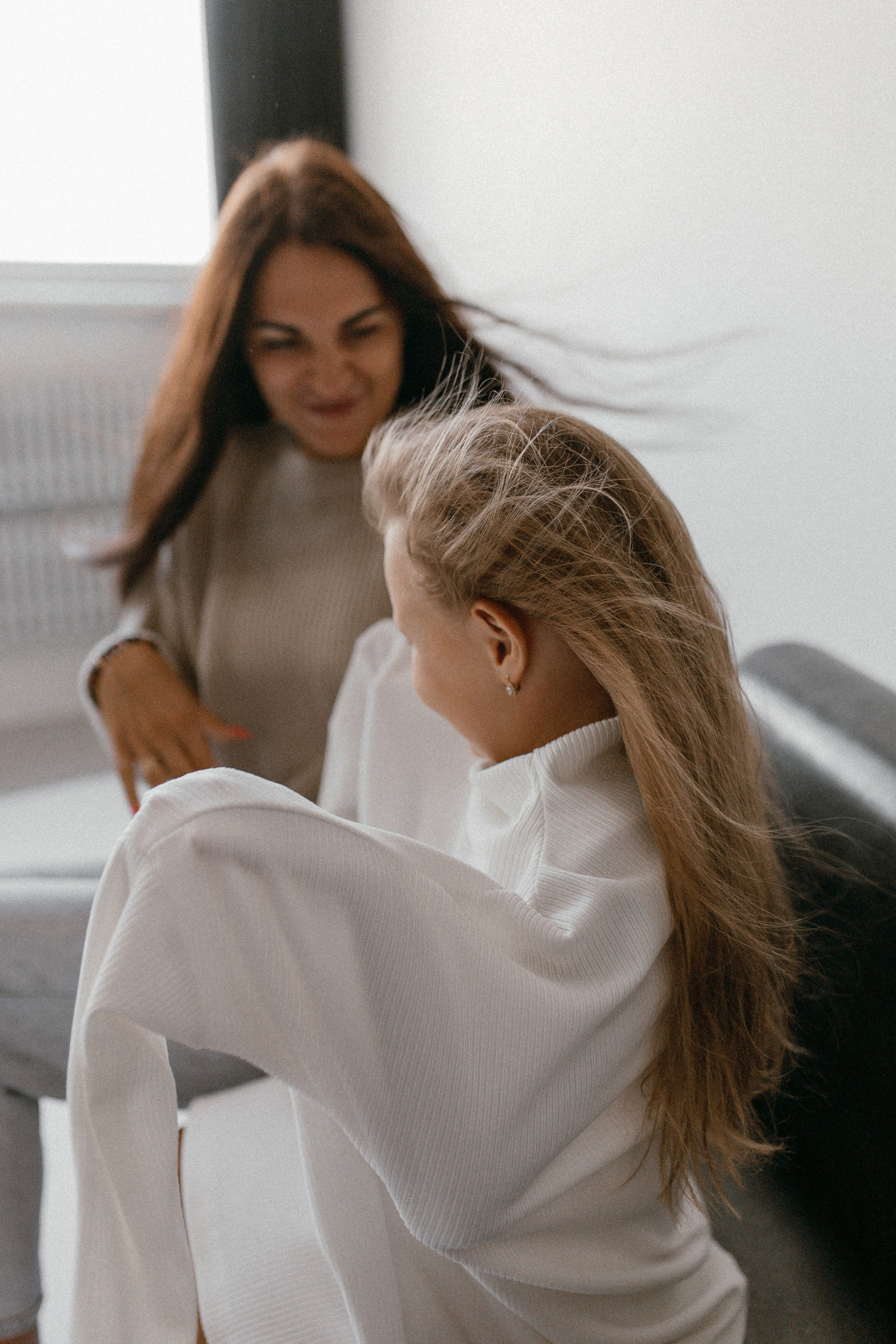 Есения и мама. Семейный фотограф Губкин/Старый Оскол