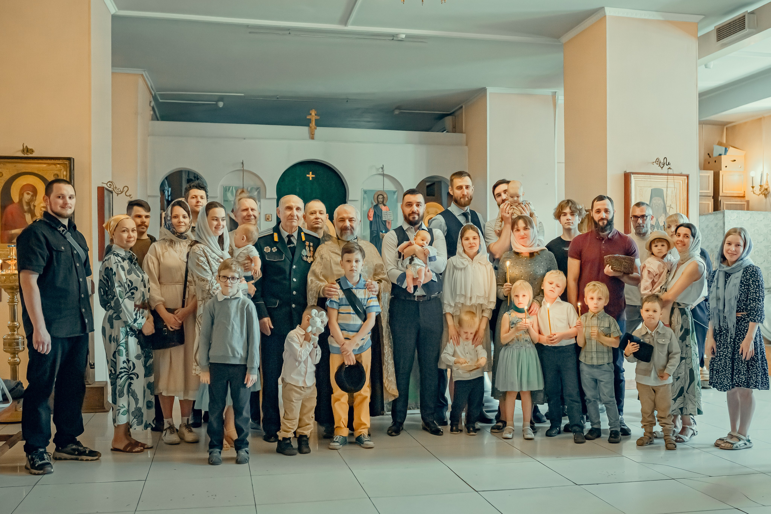 Церковь Серафима Вырицкого (м. Дунайская). Детский и семейный фотограф в Санкт-Петербурге Светлана Тарасова