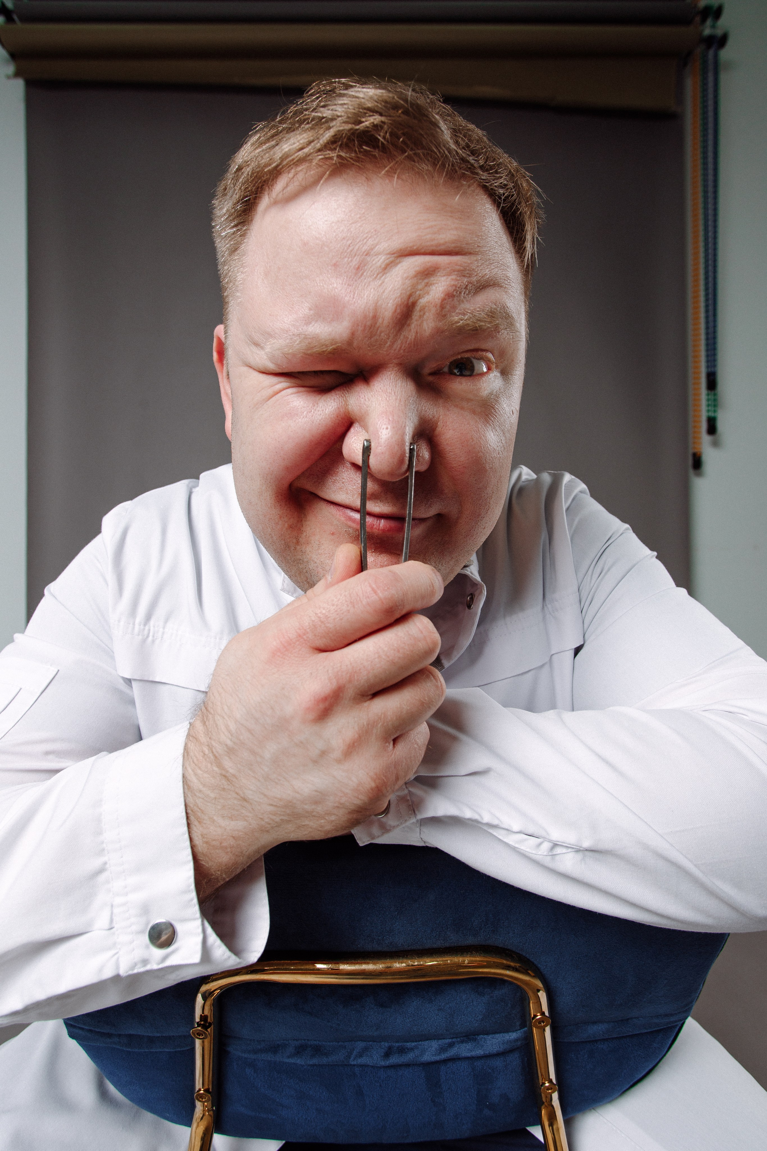 Съёмка врача в студии. Фотограф врача в Нижнем Новгороде и Нижегородской области.