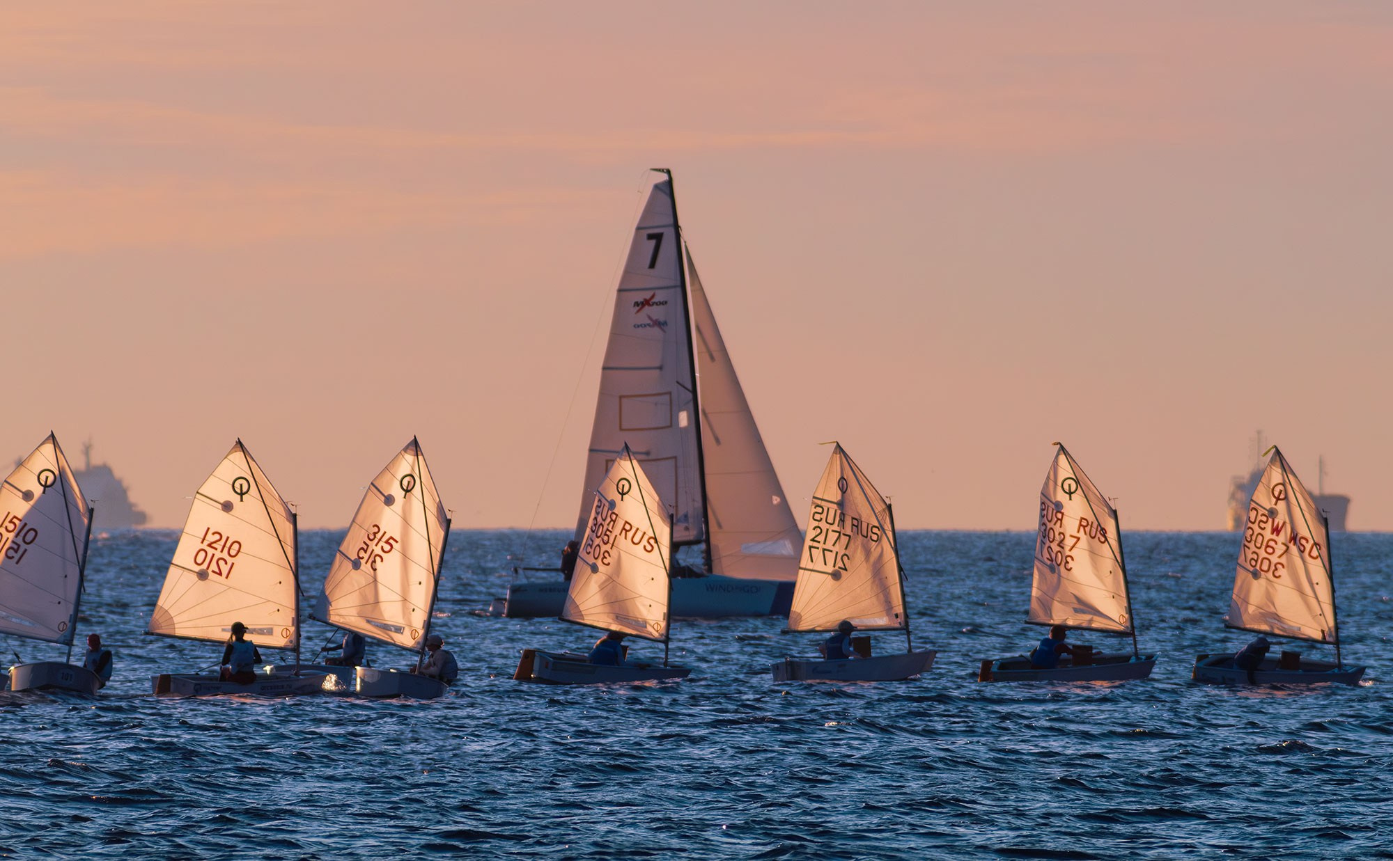 О море, людях и городе