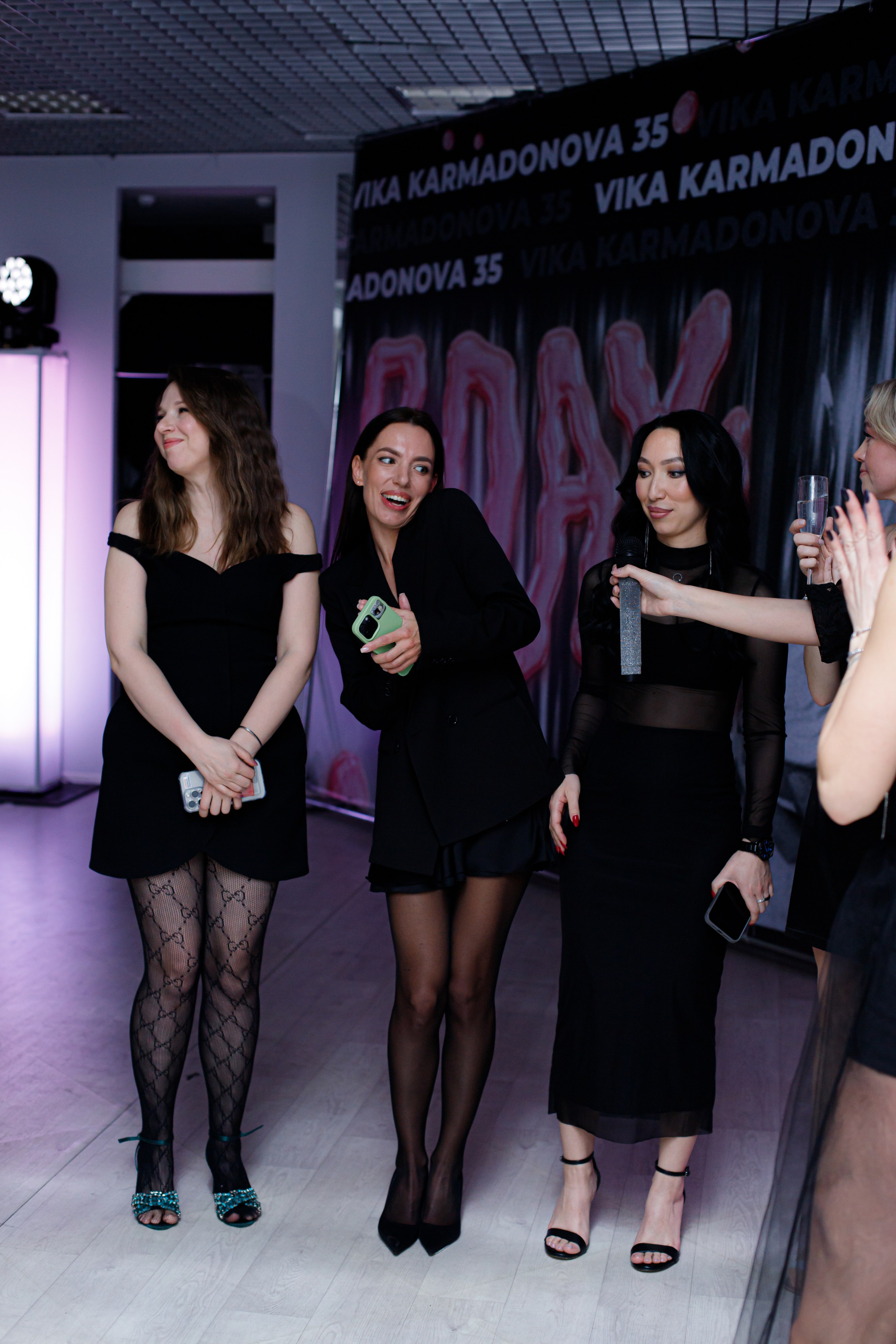 VIKA KARMADONOVA. Photokarish