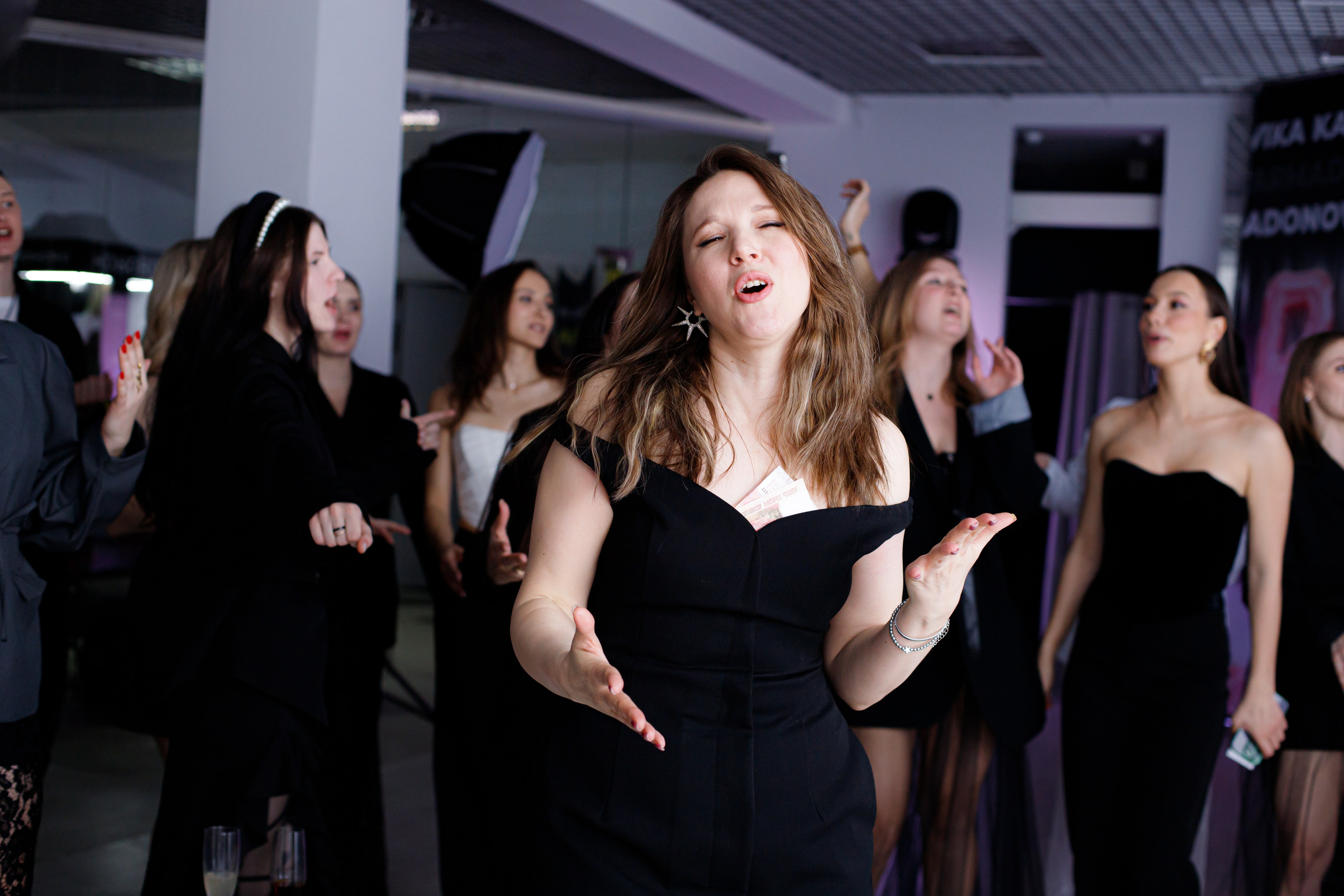 VIKA KARMADONOVA. Photokarish