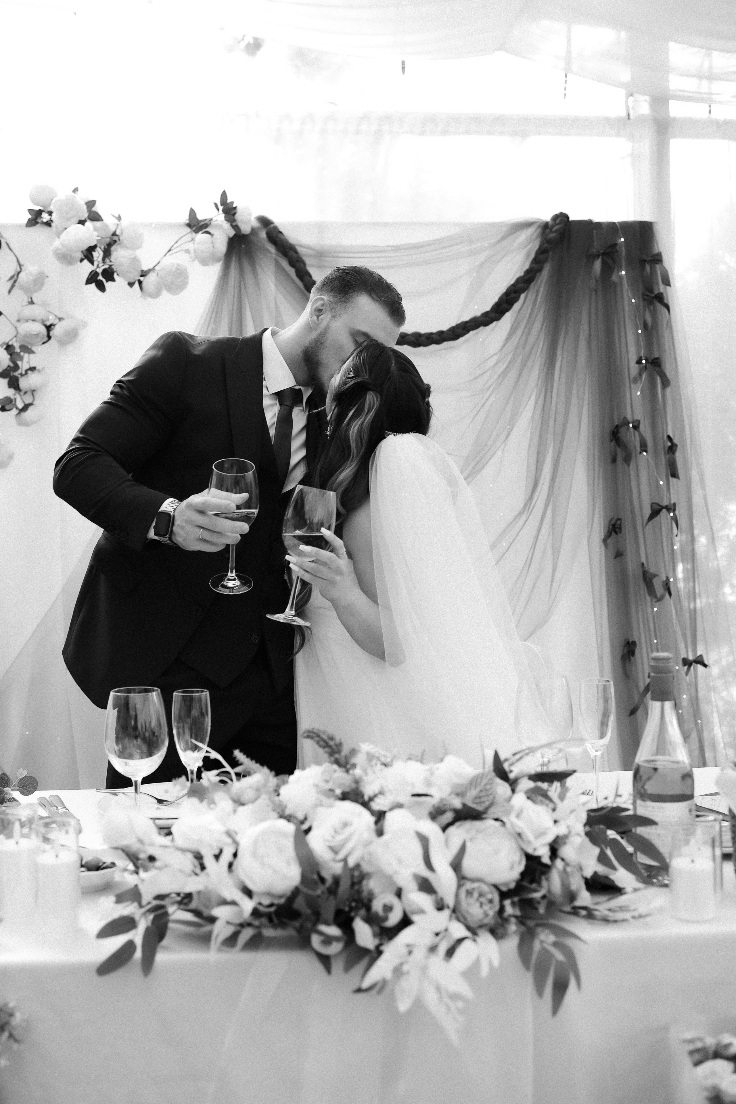Е. + И. Усадьба Петровско-Разумовское, ресторан 29 Park Lane. Свадебный и семейный фотограф в Москве Света Снимает