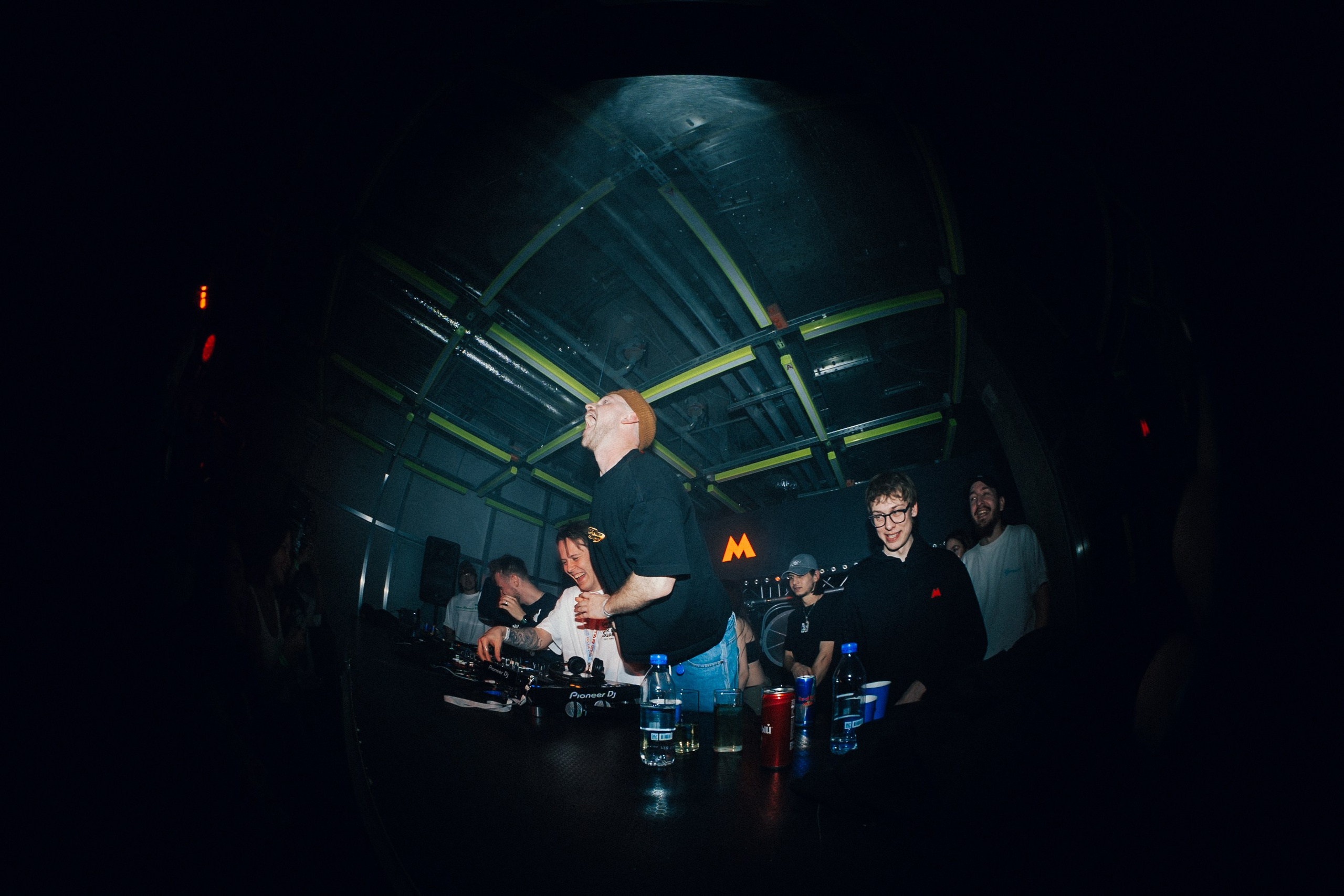 Ночная смена. Главная