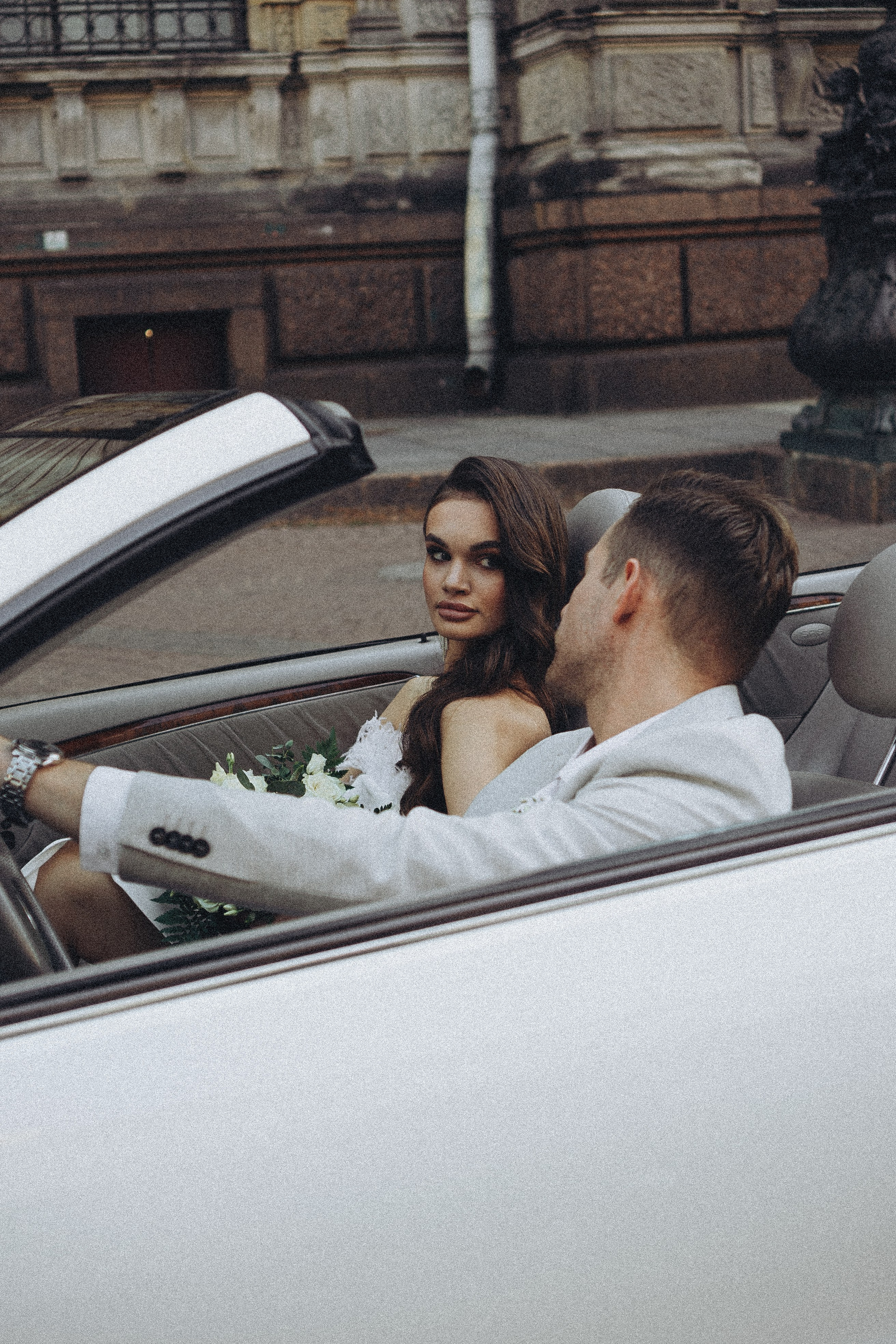 Свадебная сьемка у академии Штиглица. Профессиональный фотограф, Санкт-Петербург — Виктория Богомолова