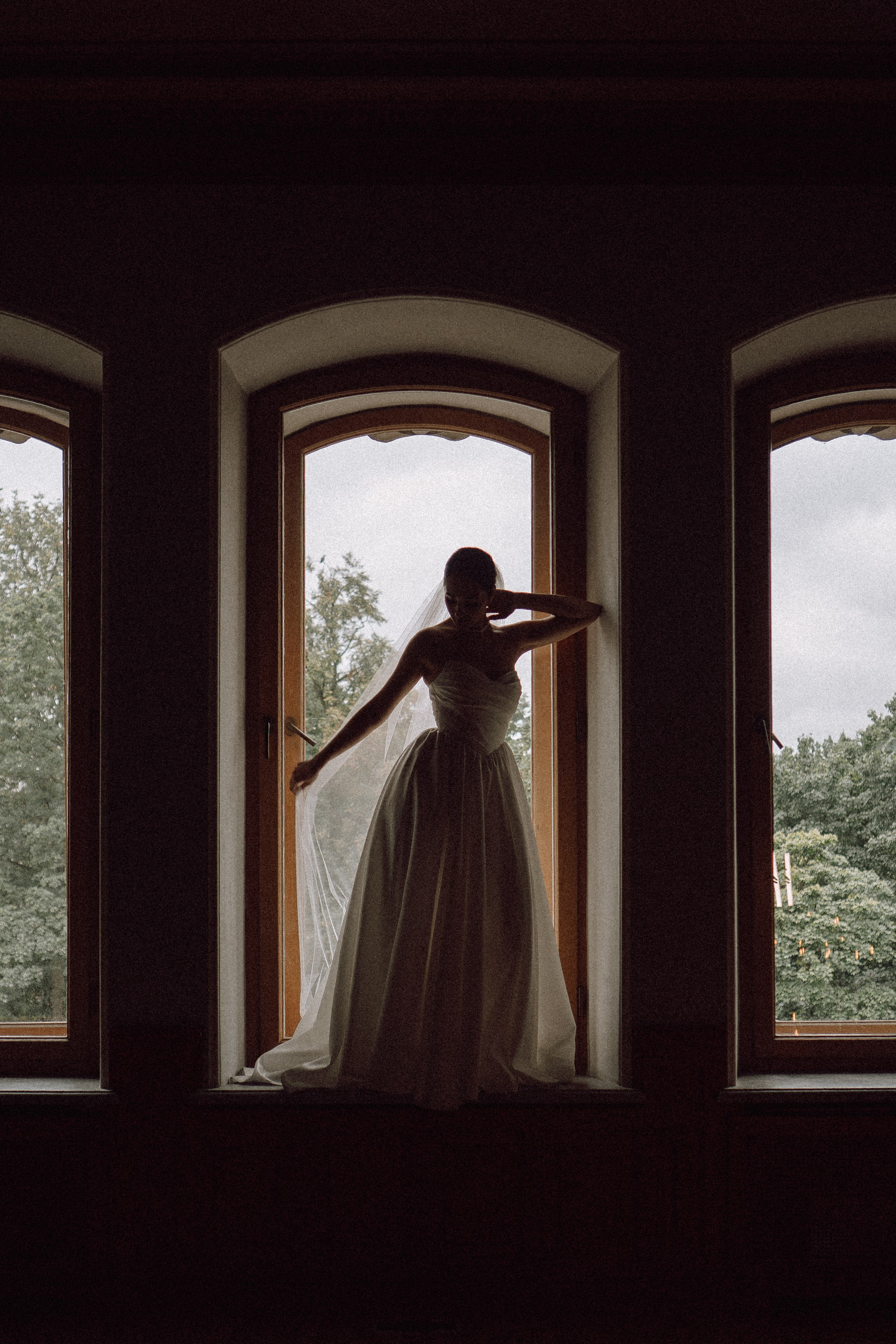 СВАДЕБНАЯ ПРОГУЛКА В САНТК-ПЕТЕРБУРГЕ (ИСАКИЕВСКИЙ СОБОР, ЗИМНЯЯ КАНАВКА, ЭРМИТАЖ И БОЛЬШАЯ МОРСКАЯ УЛИЦА). Профессиональный фотограф, Санкт-Петербург — Виктория Богомолова