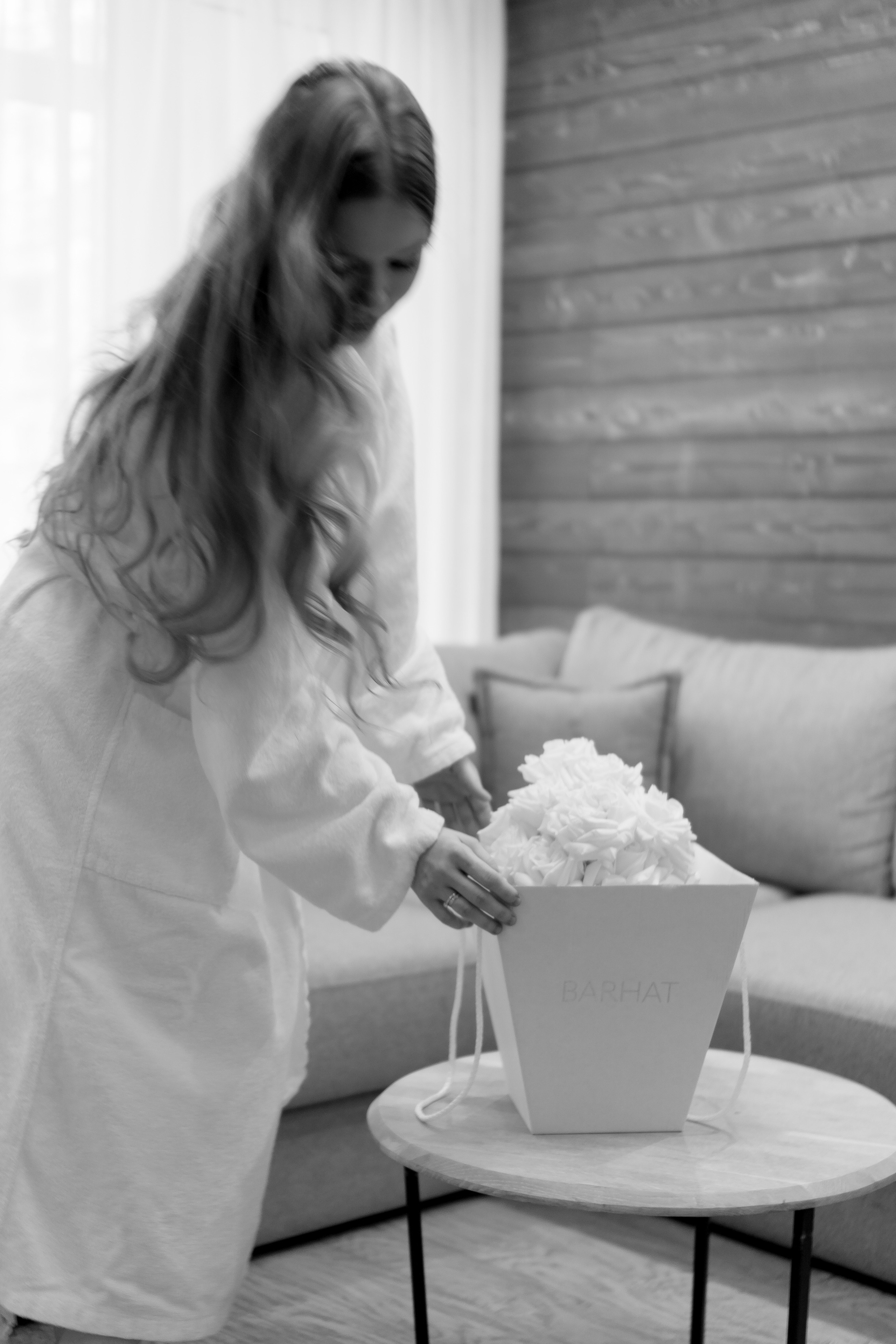 СВАДЕБНАЯ СЬЕМКА СБОРОВ В ОТЕЛЕ И ВЫЕЗД НА ЦЕРЕМОНИЮ (СНЯТО В СИБИРЕ В НИЖНЕВАРТОВСКЕ). Профессиональный фотограф, Санкт-Петербург — Виктория Богомолова