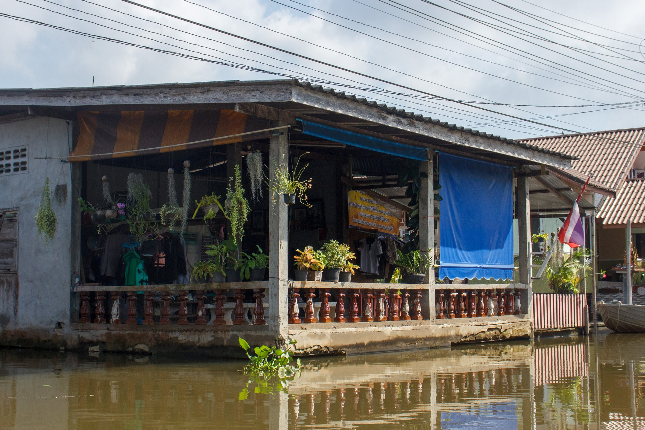 Сураттхани. Photographer in Phuket