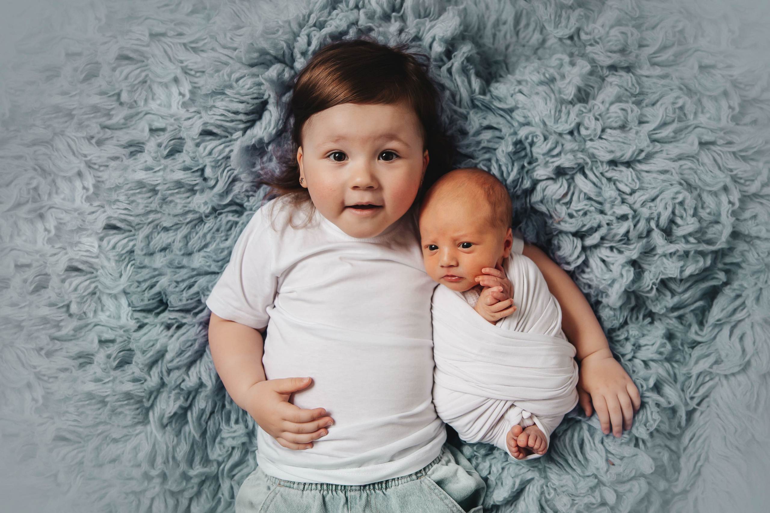 Альбом с классическим ньборном в ярких тонах. Фотограф новорожденных Москва, Люберцы, Жуковский, Раменское