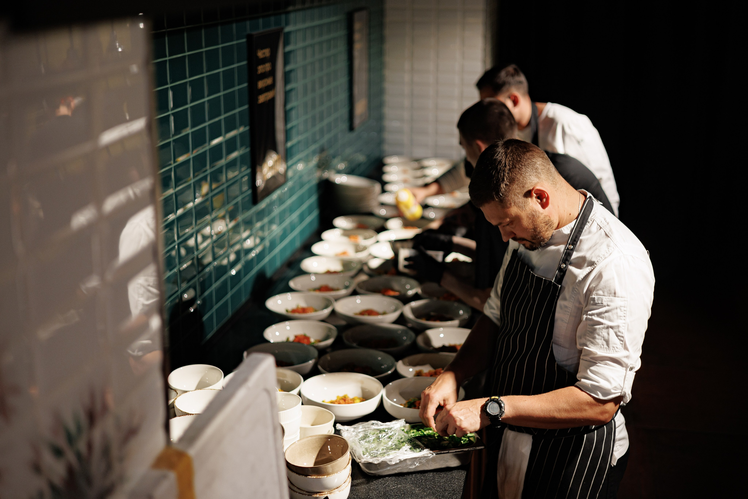 Фотографии с Гастроужина Честер Челябинск 5 ЛЕТ.5 ШЕФОВ