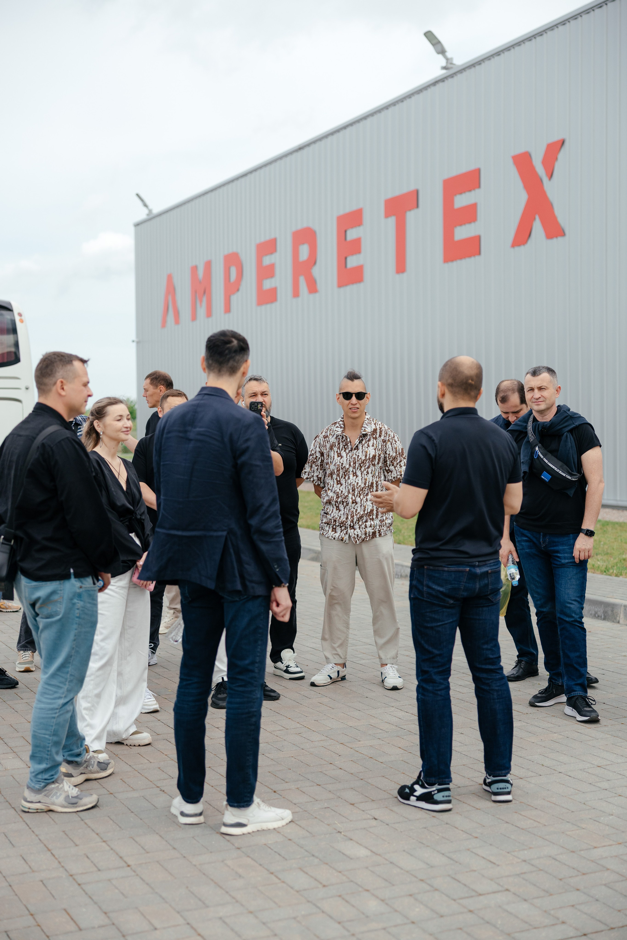 Фото производства синтетических нагревательных нитей — завод Ампертекс