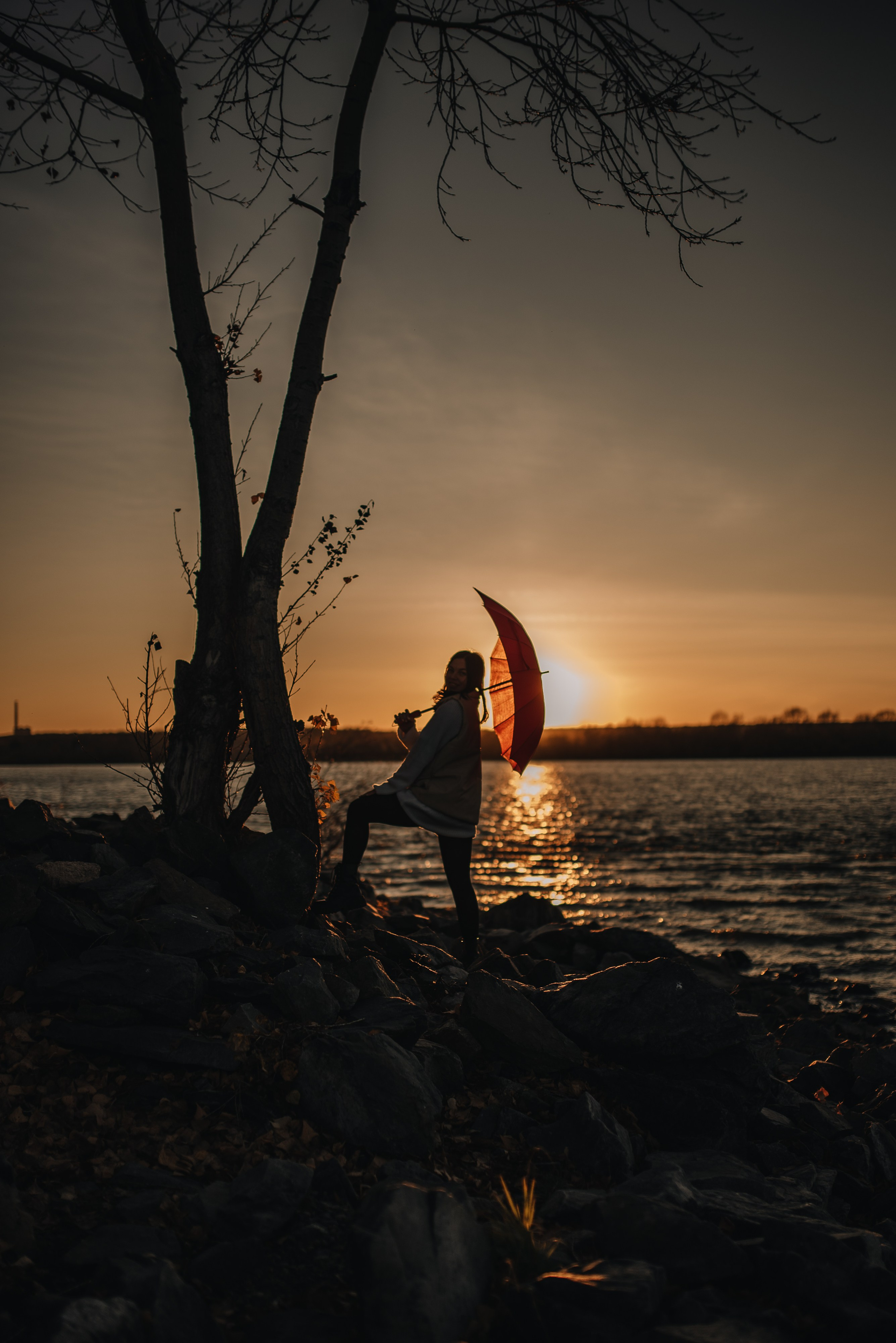 Катя и Варя (маяк). Семейная фотосессия в Новосибирске от фотографа Ольги Коваль