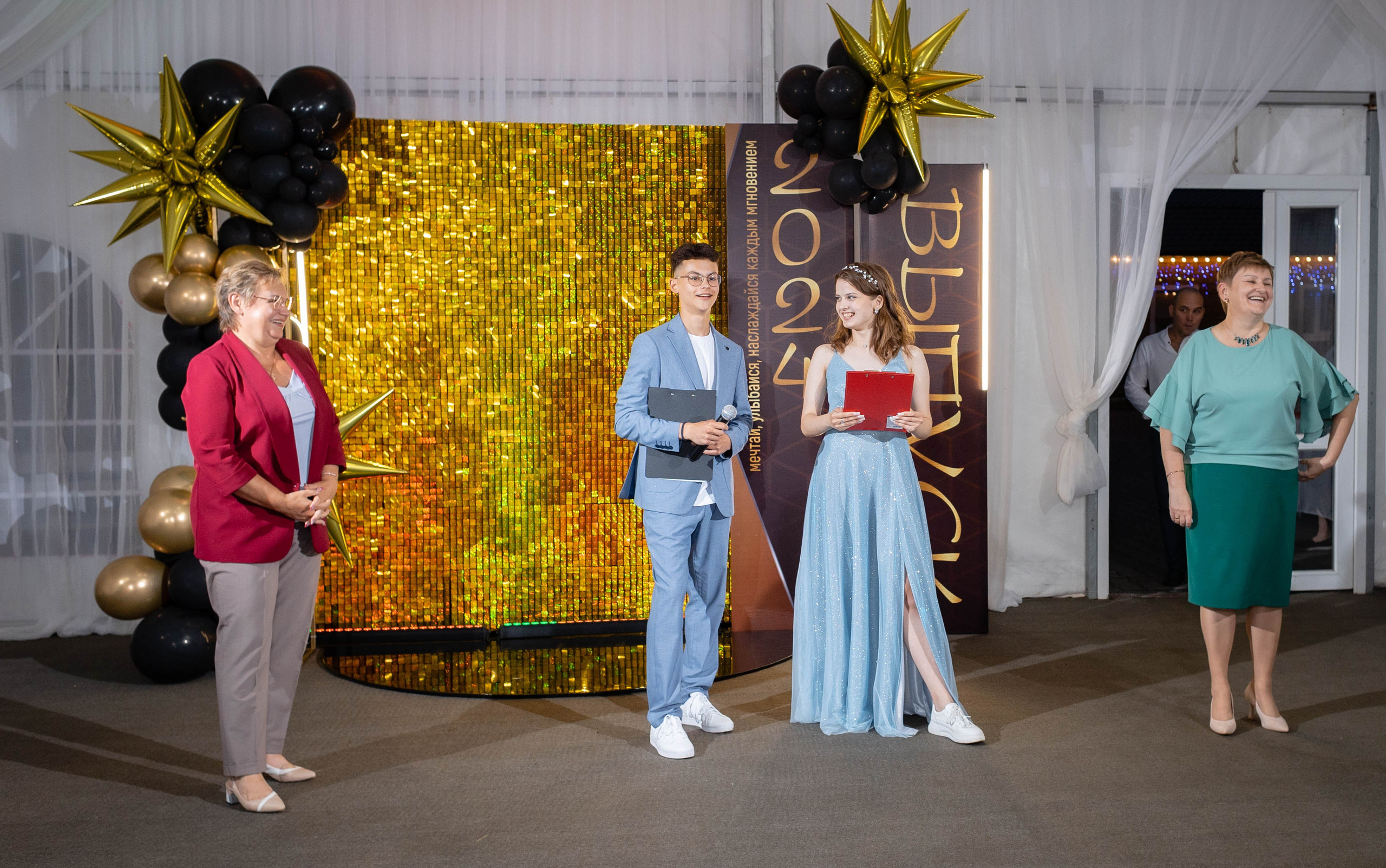 Выпуск 2024 9 кл г. Теплая. Фотограф Татьяна Орлова