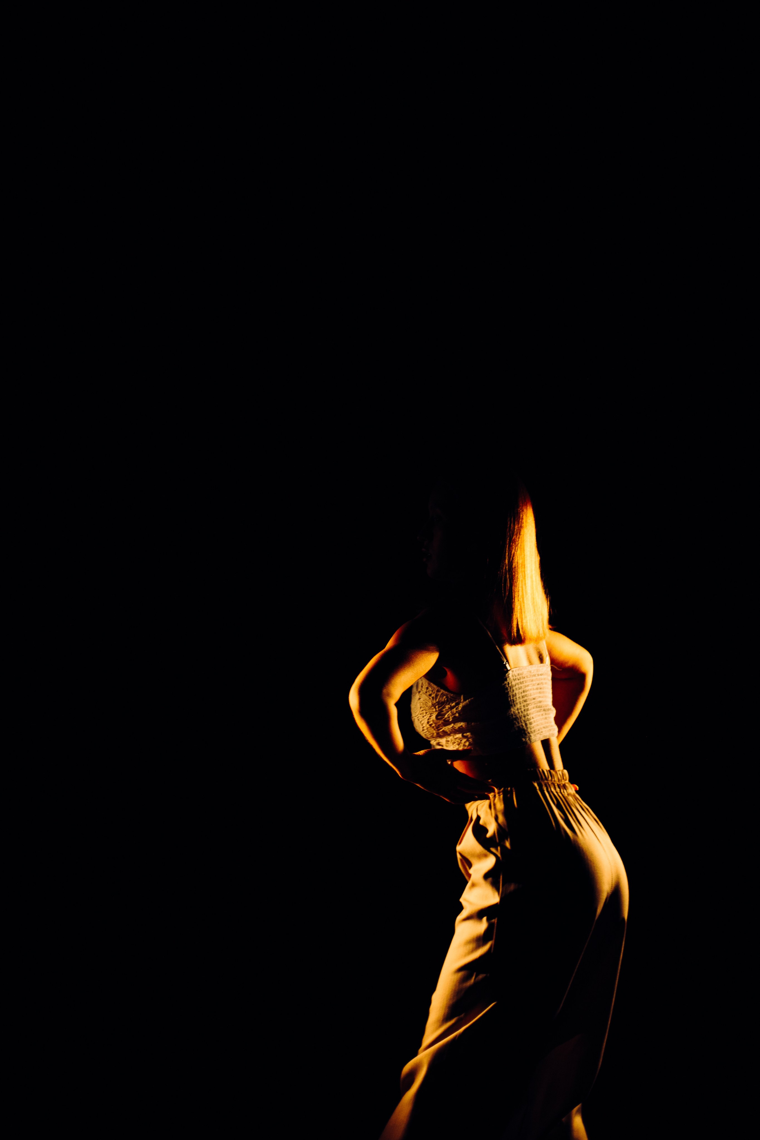 Танец огня. Арт-фотограф Крис Л. в Тобольске: портрет, семейные, свадьбы