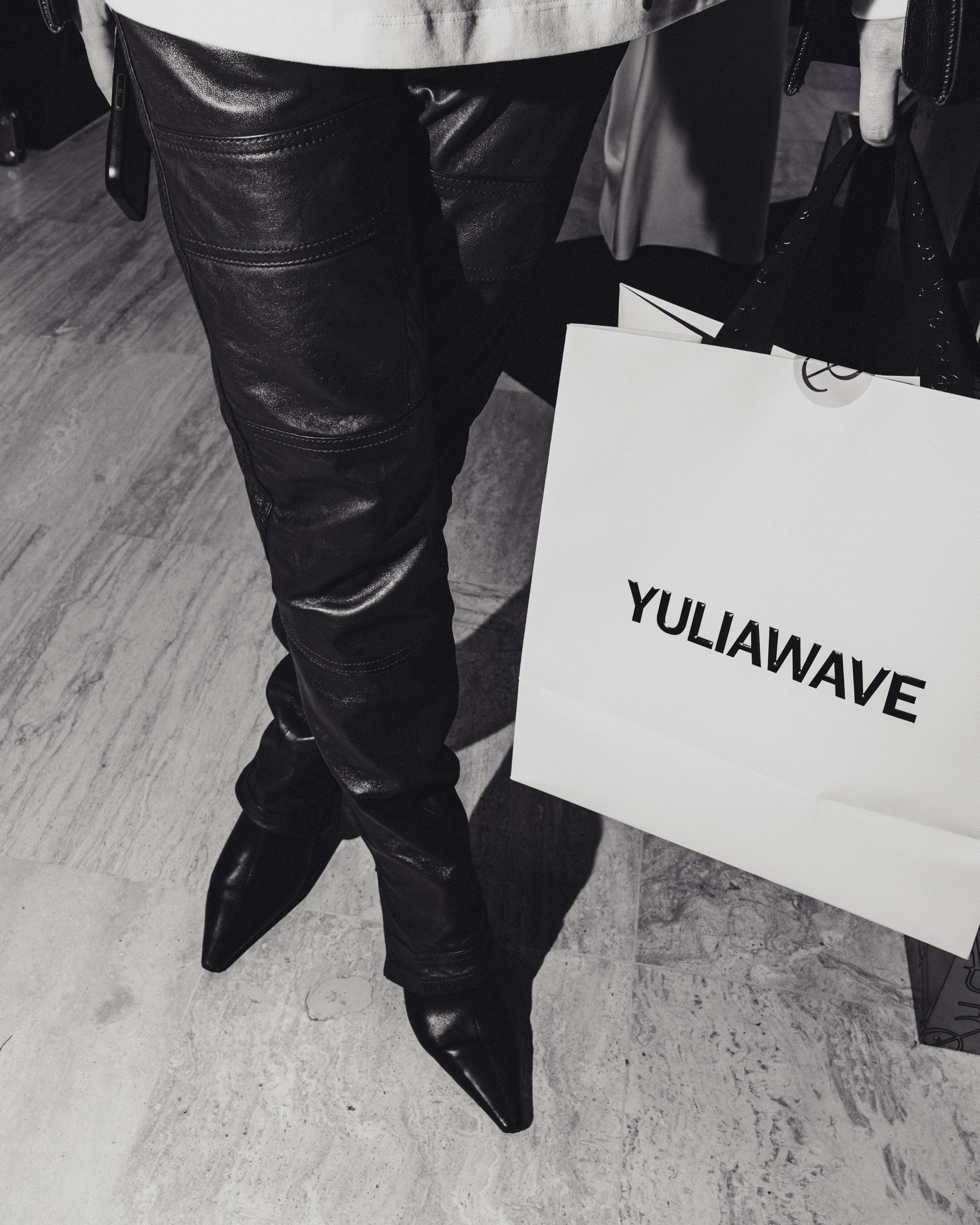 YULIA WAVE x TSVETNOY