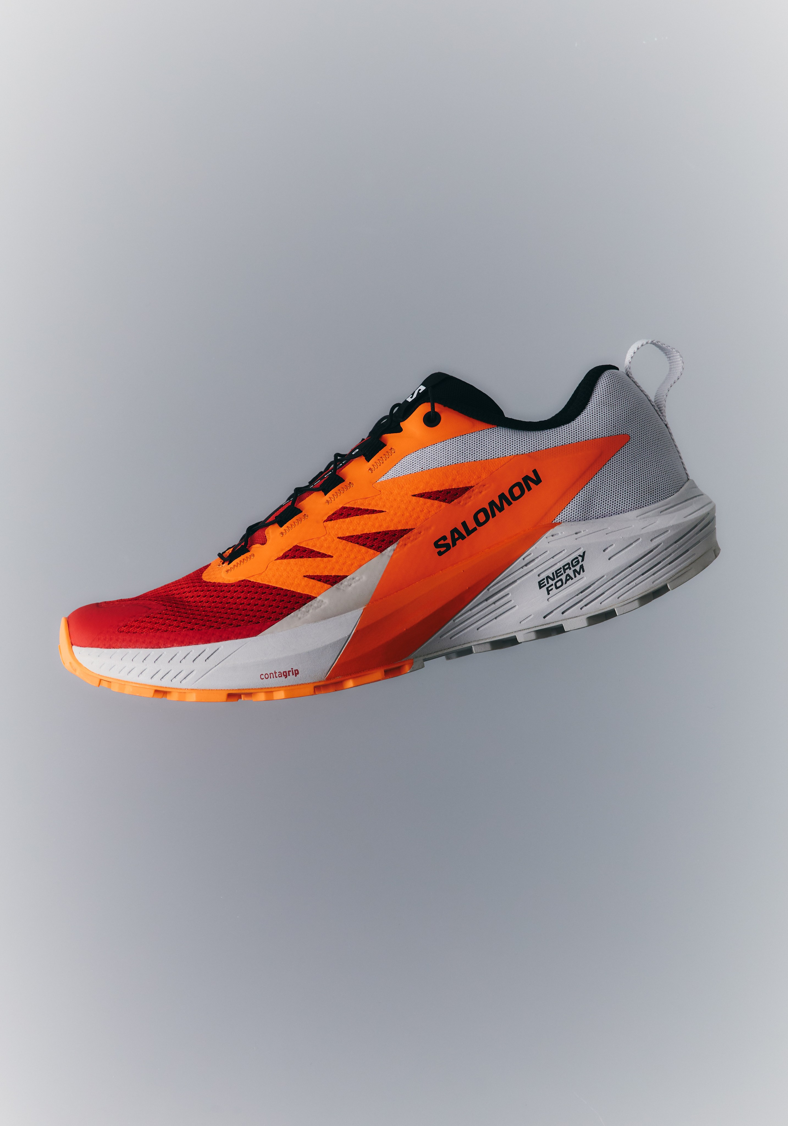 Runnin Shoes. Commercial fashion and reportage photographer in Moscow|Dubai Egor Melikhov